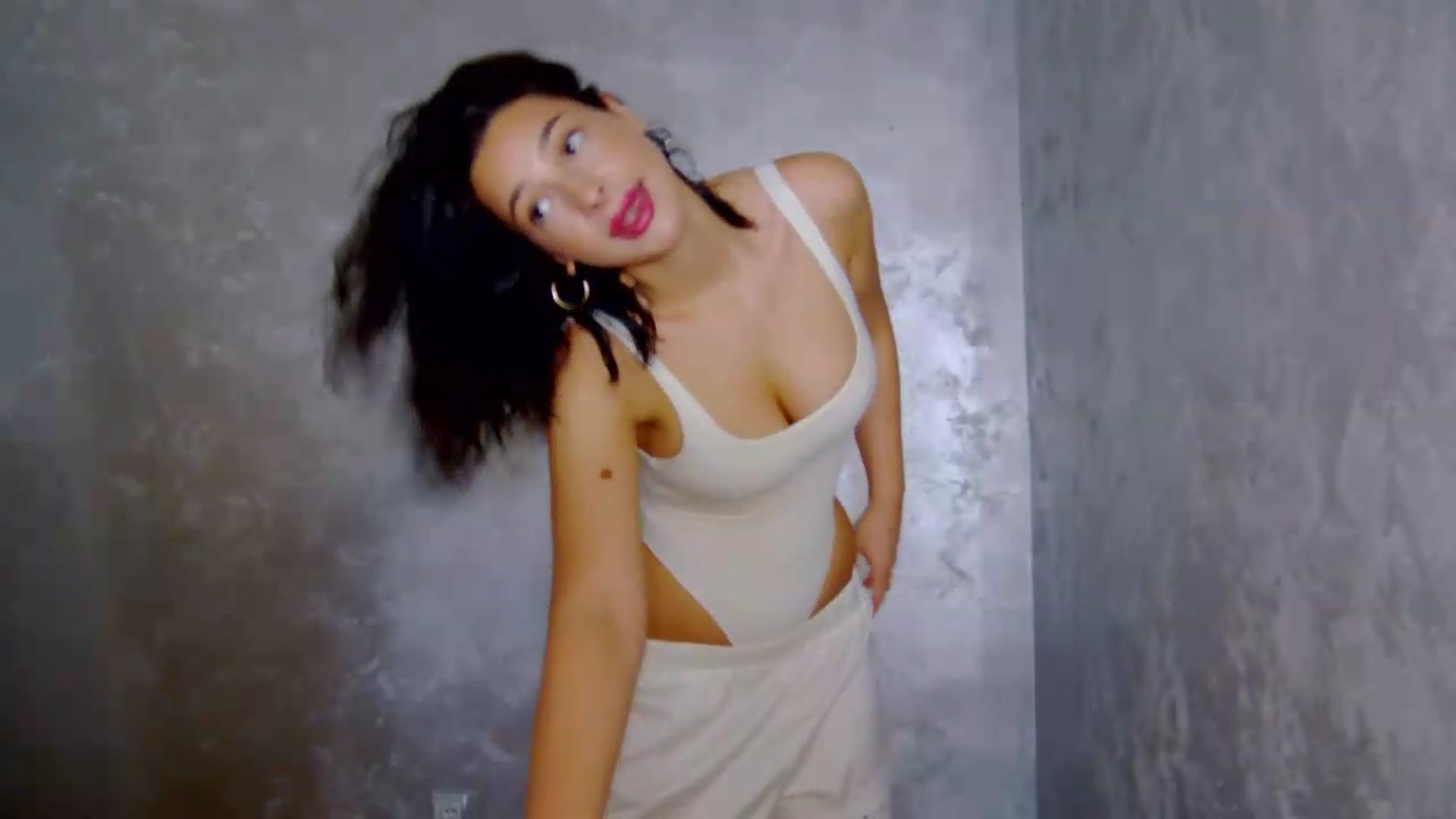 Gallery image thumbnail from meliiis_'s myfreecams stream on, 06/09/2026, 17:37 image 5 of 20