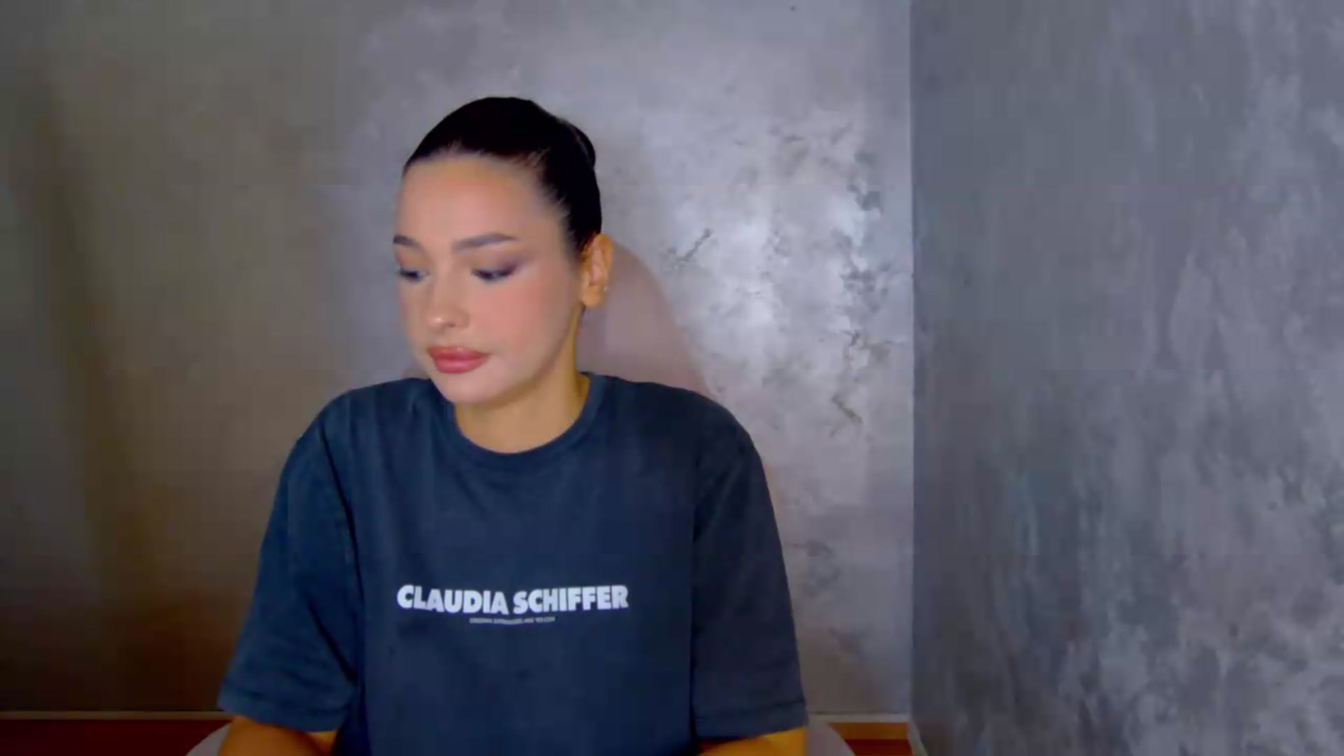 Gallery image thumbnail from meliiis_'s myfreecams stream on, 06/10/2026, 14:20 image 3 of 20