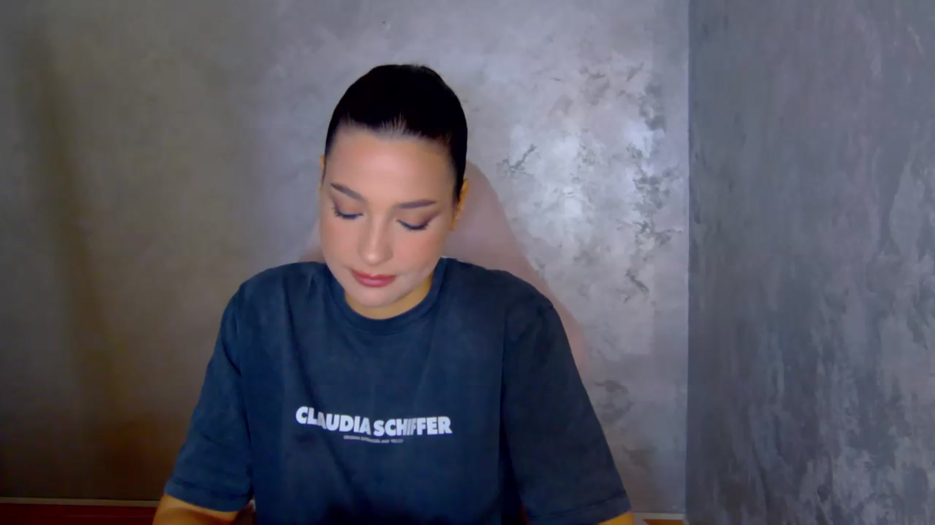 Gallery image thumbnail from meliiis_'s myfreecams stream on, 06/10/2026, 14:20 image 7 of 20