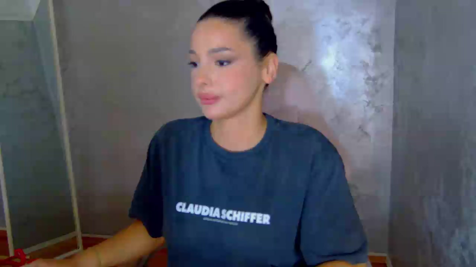 Gallery image thumbnail from meliiis_'s myfreecams stream on, 06/10/2026, 18:18 image 16 of 20