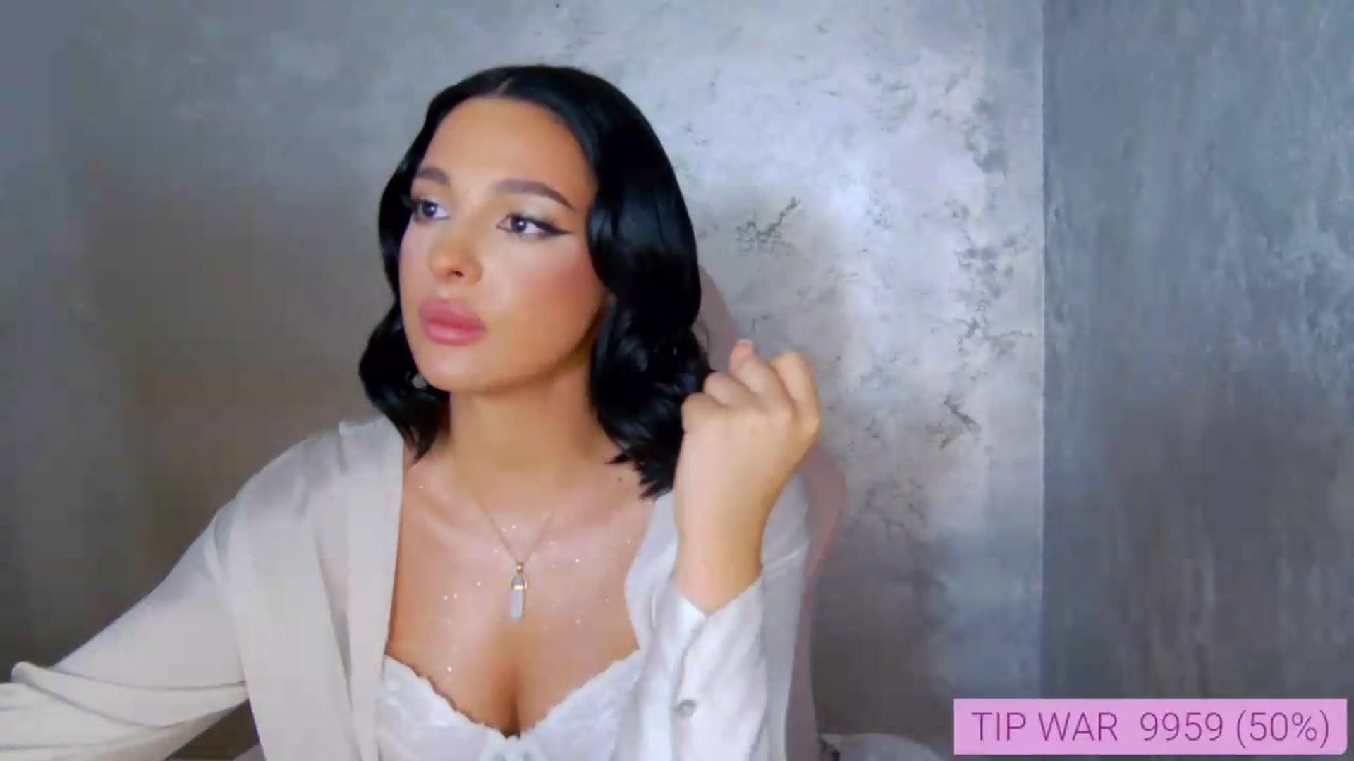 Gallery image thumbnail from meliiis_'s myfreecams stream on, 06/15/2026, 15:07 image 14 of 20