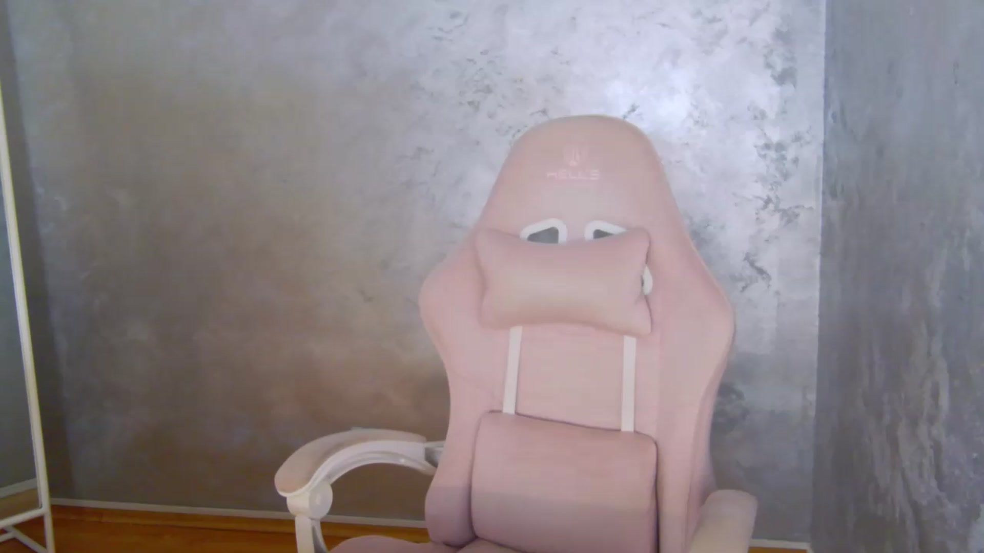 Gallery image thumbnail from meliiis_'s myfreecams stream on, 06/18/2026, 17:55 image 11 of 20