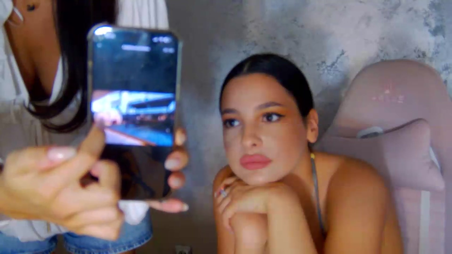 Gallery image thumbnail from meliiis_'s myfreecams stream on, 06/26/2026, 14:19 image 17 of 20
