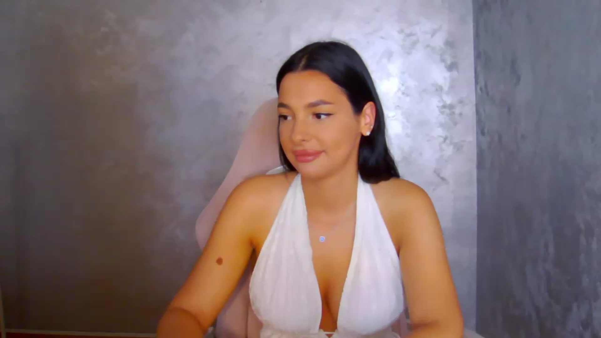 Gallery image thumbnail from meliiis_'s myfreecams stream on, 06/28/2026, 18:15 image 2 of 20