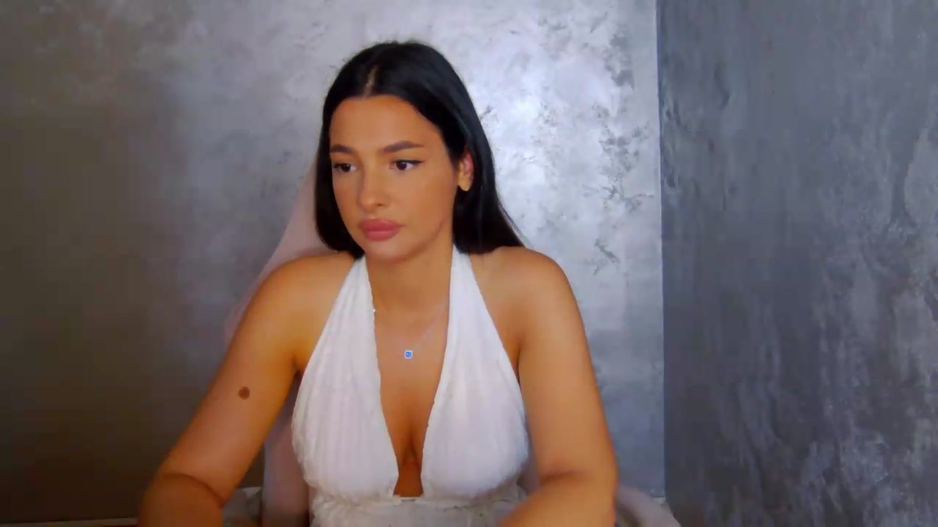 Gallery image thumbnail from meliiis_'s myfreecams stream on, 06/28/2026, 18:15 image 6 of 20