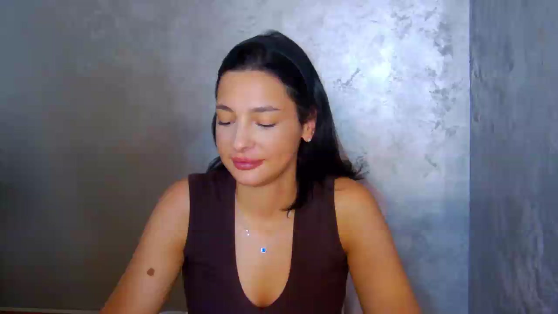Gallery image thumbnail from meliiis_'s myfreecams stream on, 06/30/2026, 16:28 image 1 of 20
