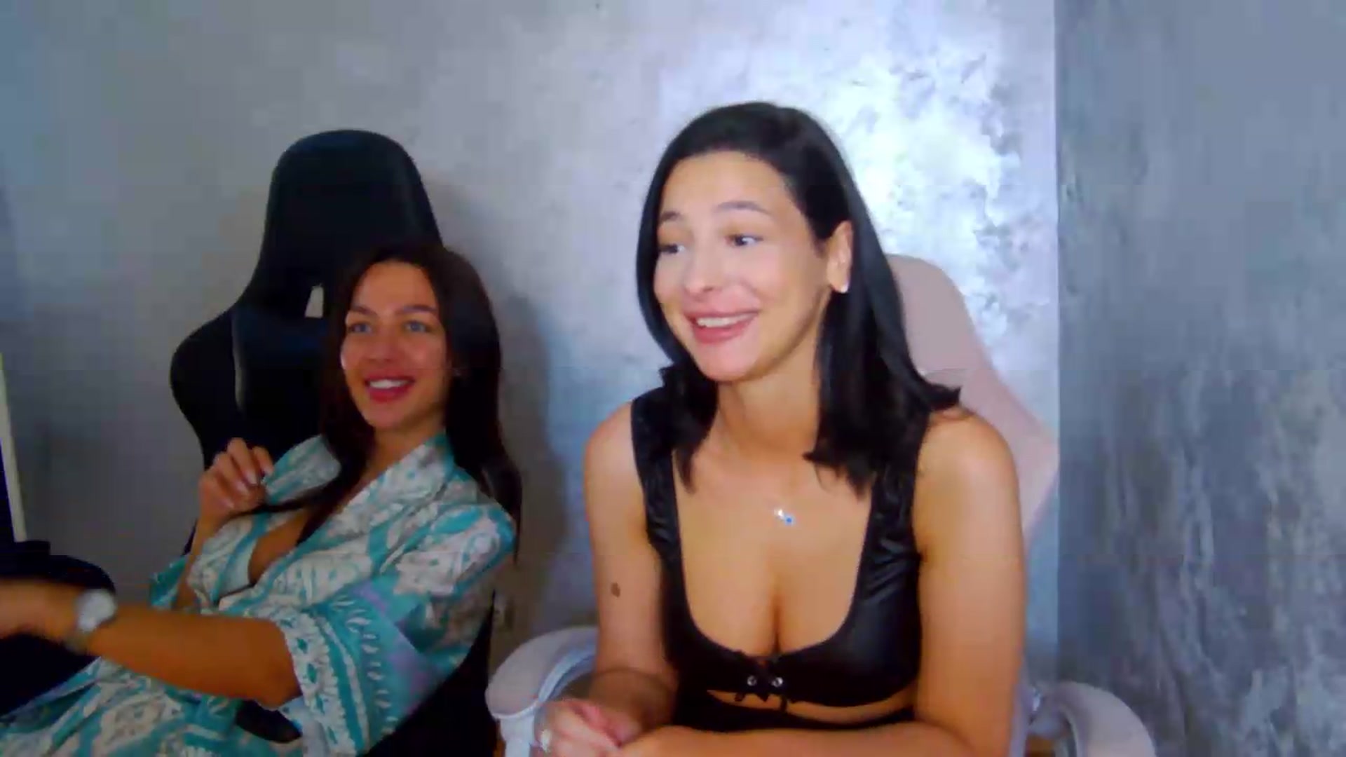 Gallery image thumbnail from meliiis_'s myfreecams stream on, 06/30/2026, 16:28 image 20 of 20