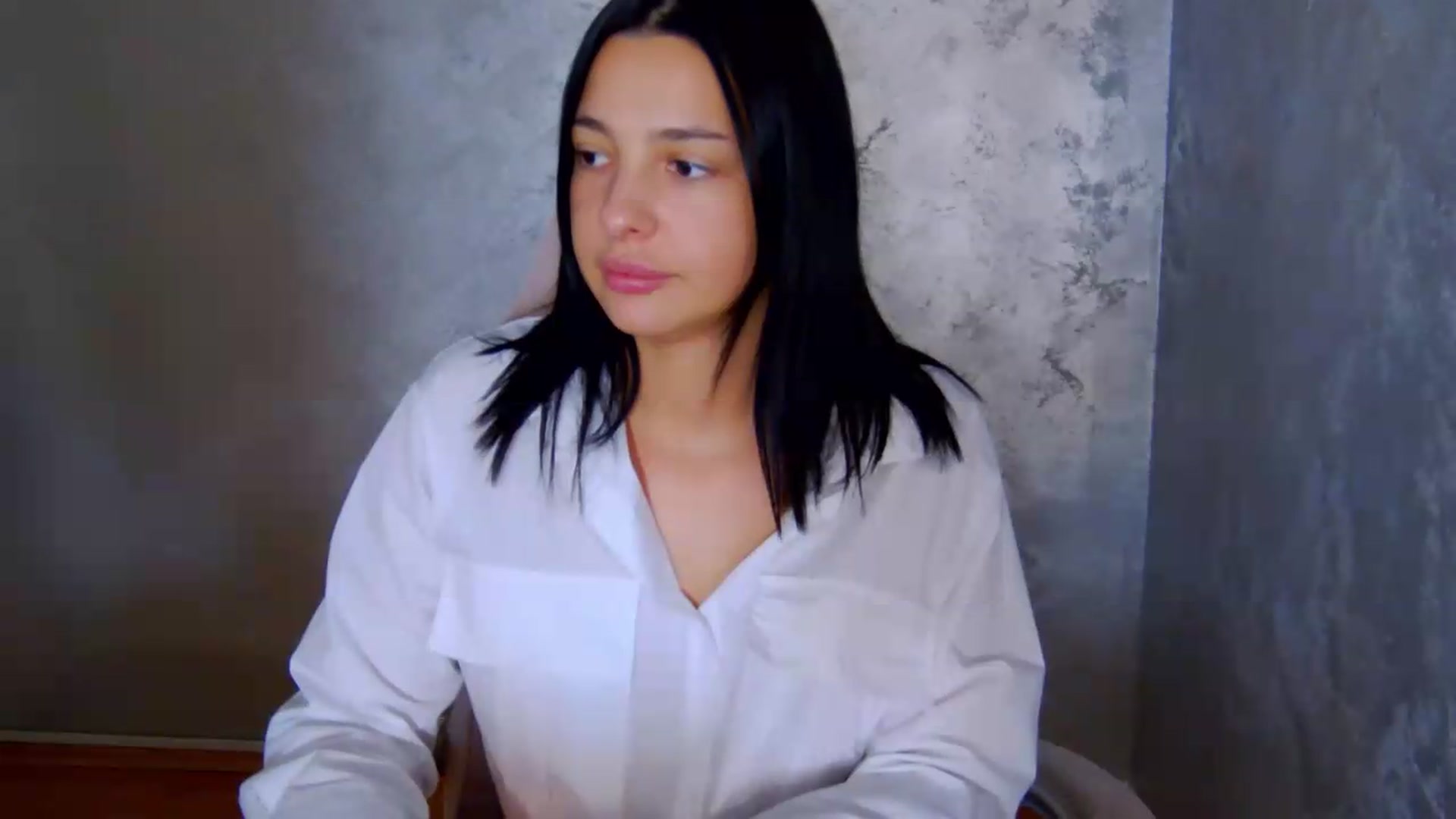 Gallery image thumbnail from meliiis_'s myfreecams stream on, 07/06/2026, 15:01 image 18 of 20