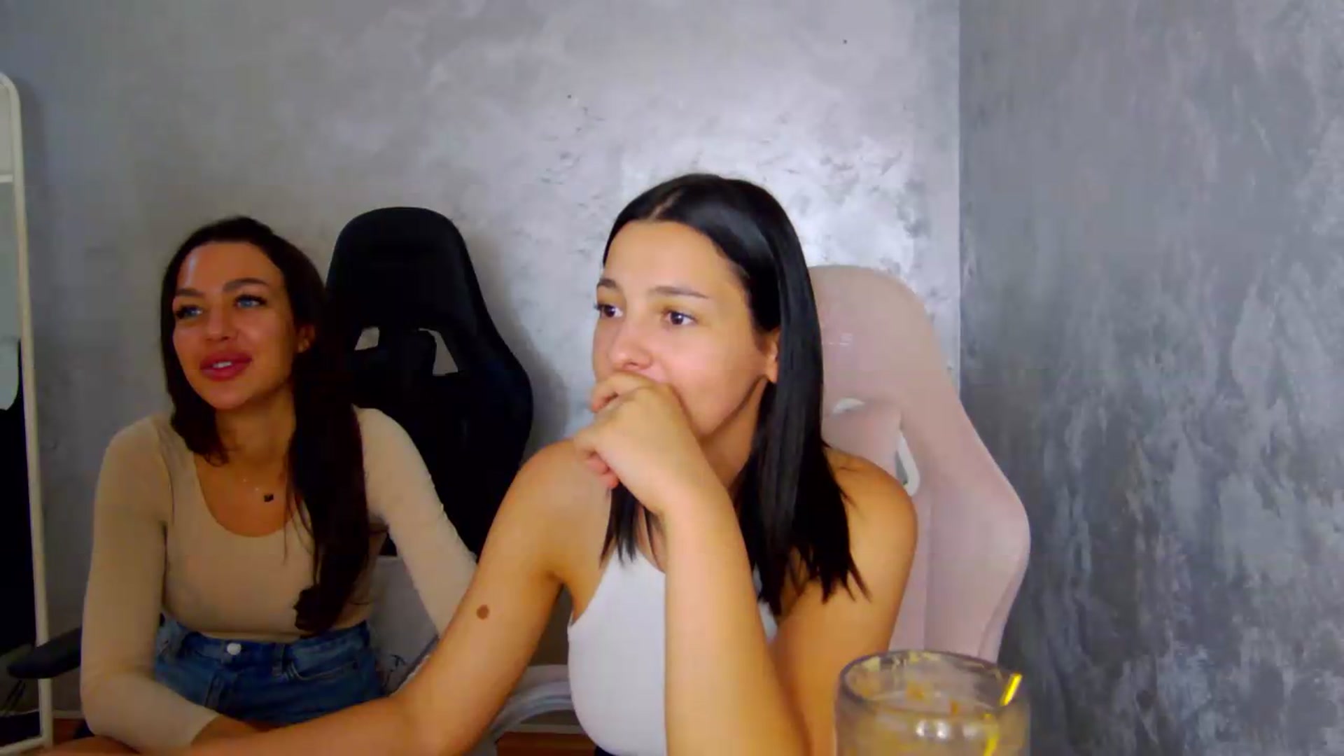 Gallery image thumbnail from meliiis_'s myfreecams stream on, 07/07/2026, 14:06 image 18 of 20