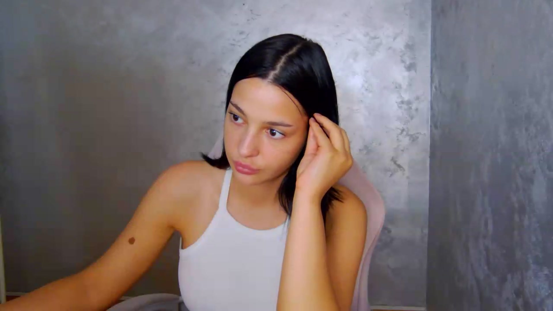 Gallery image thumbnail from meliiis_'s myfreecams stream on, 07/07/2026, 14:06 image 3 of 20