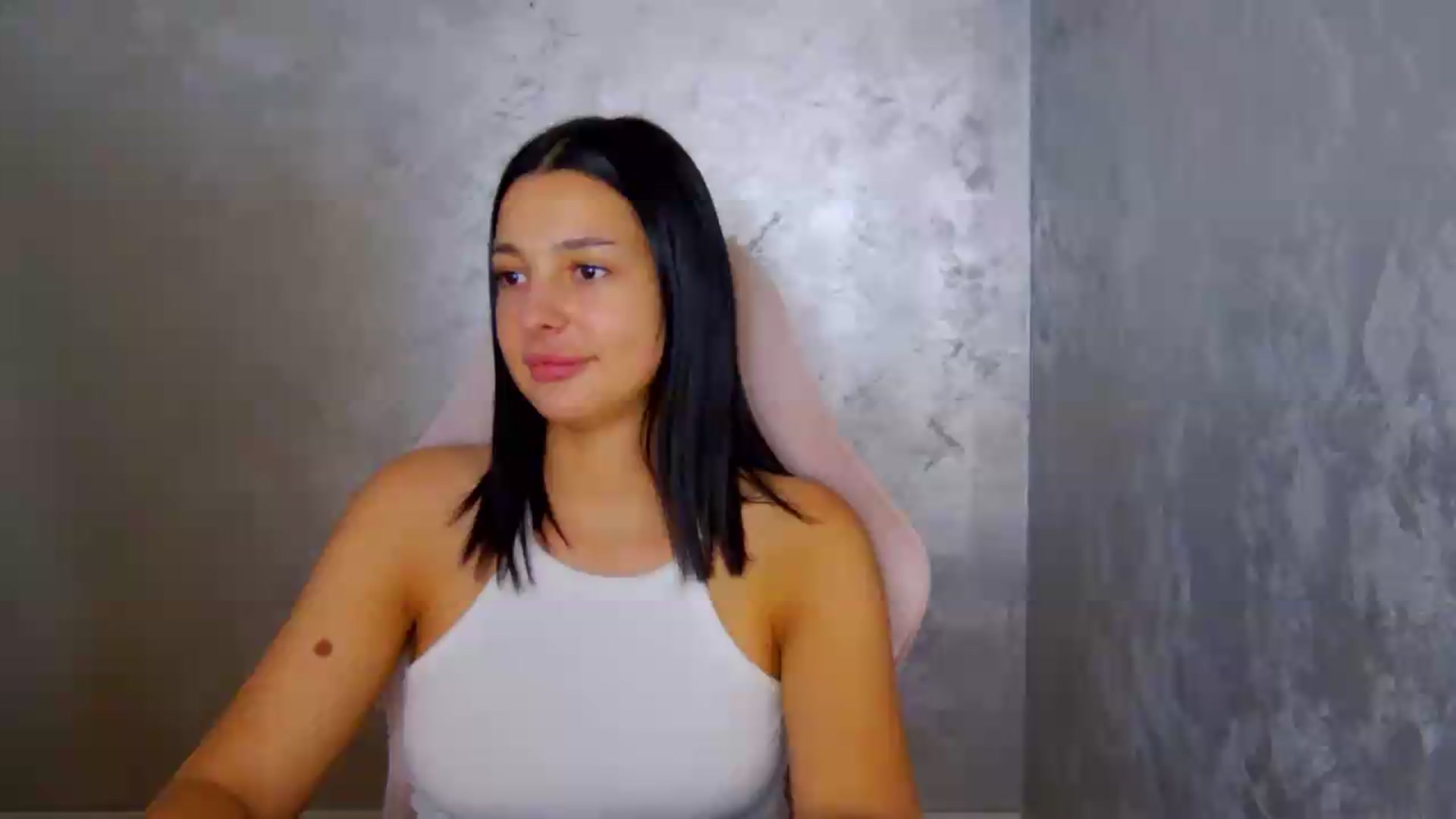 Gallery image thumbnail from meliiis_'s myfreecams stream on, 07/07/2026, 14:41 image 11 of 20