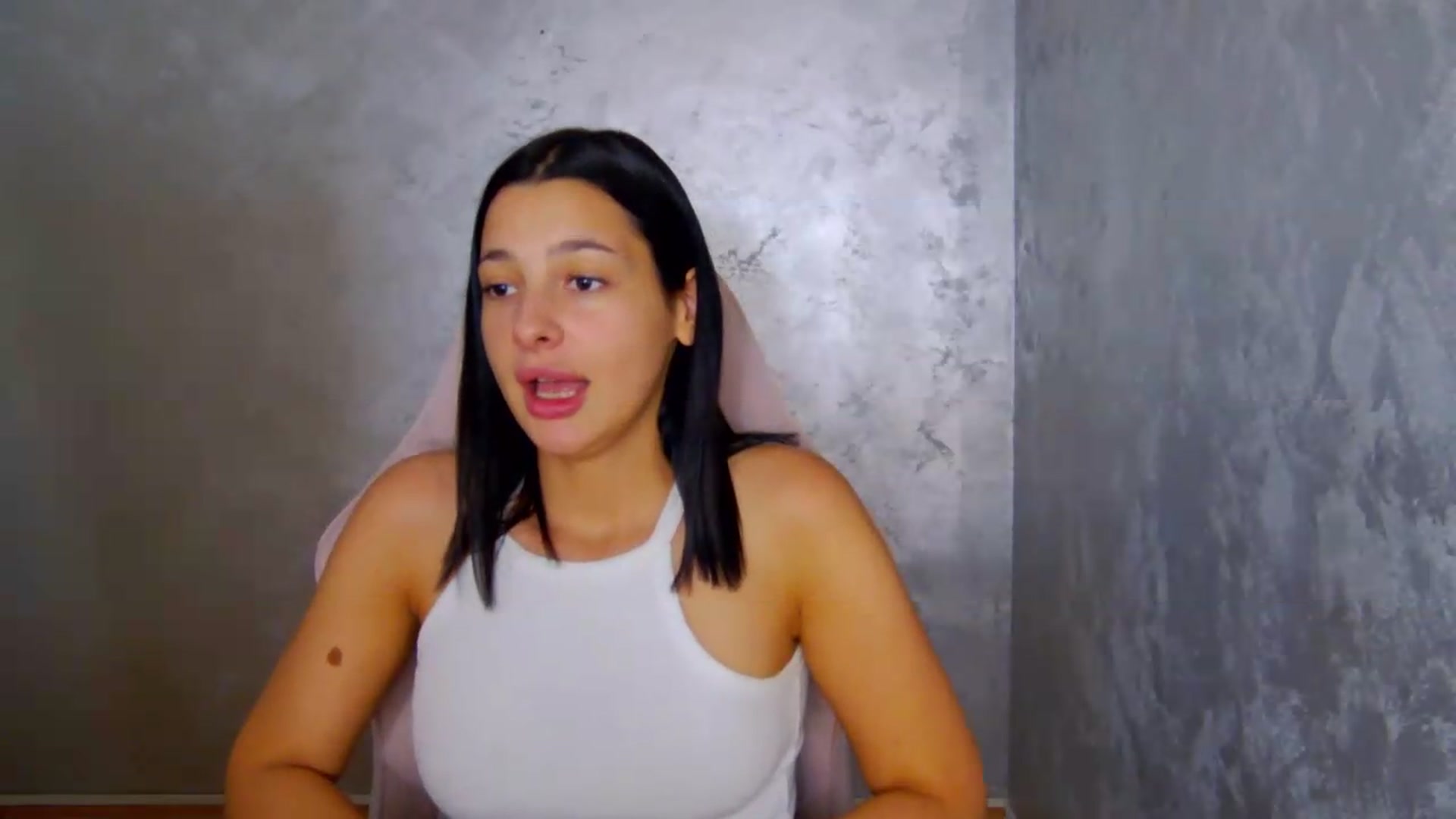 Gallery image thumbnail from meliiis_'s myfreecams stream on, 07/07/2026, 19:00 image 10 of 20