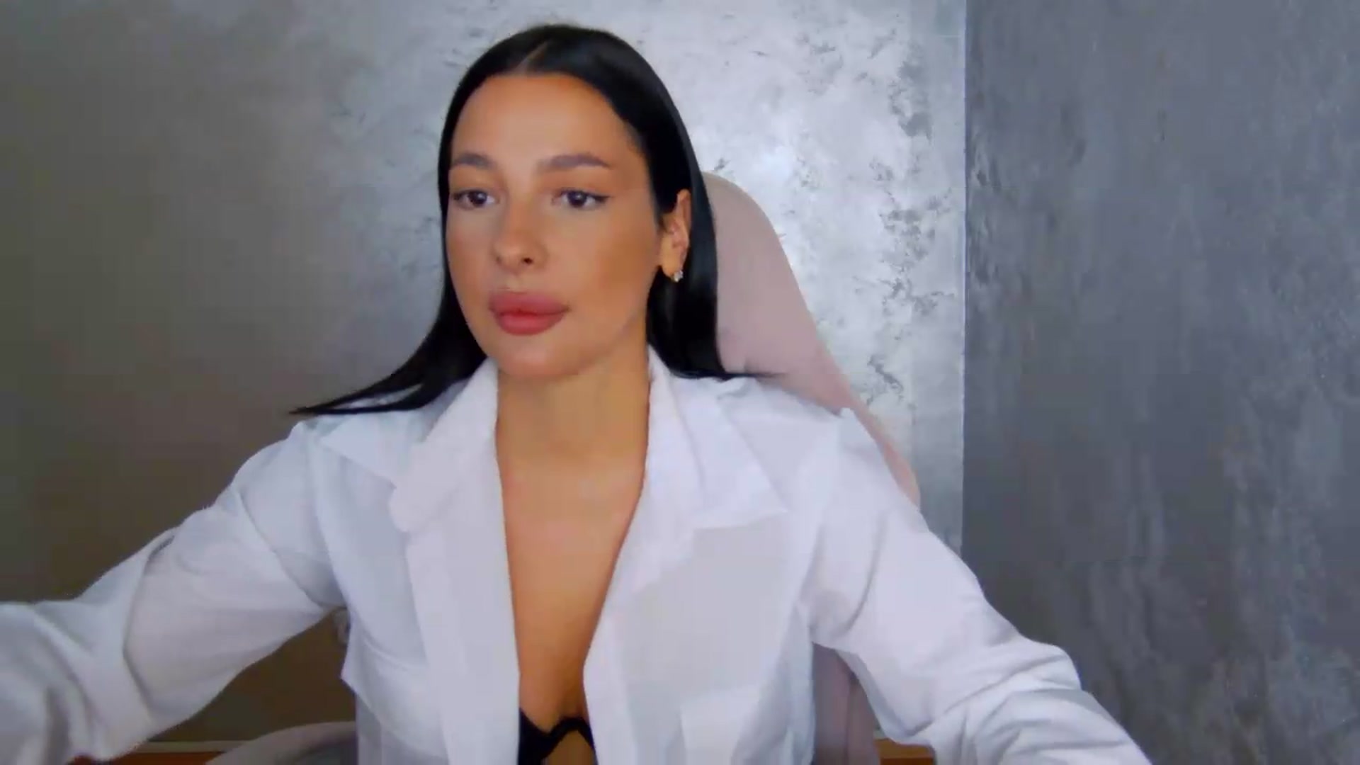 Gallery image thumbnail from meliiis_'s myfreecams stream on, 07/08/2026, 15:02 image 8 of 20