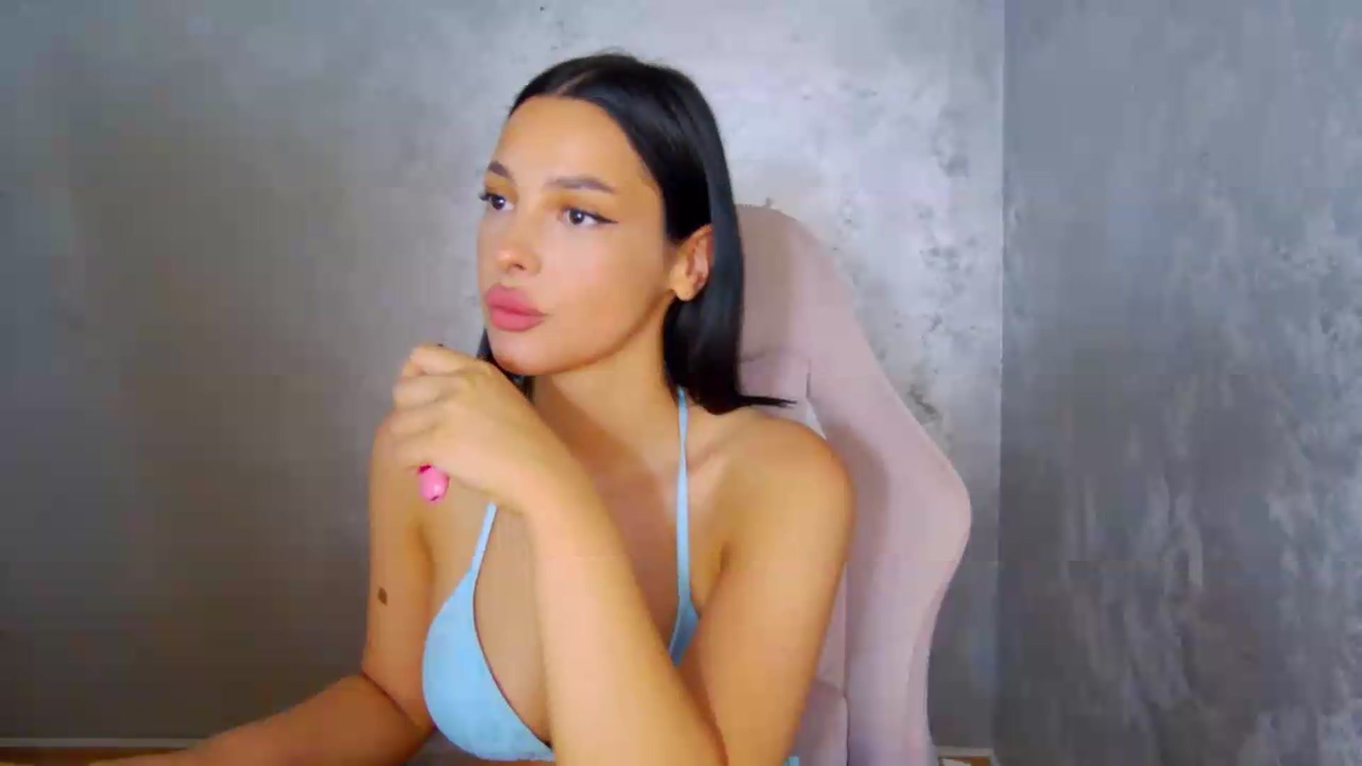 Gallery image thumbnail from meliiis_'s myfreecams stream on, 07/10/2026, 15:08 image 6 of 20