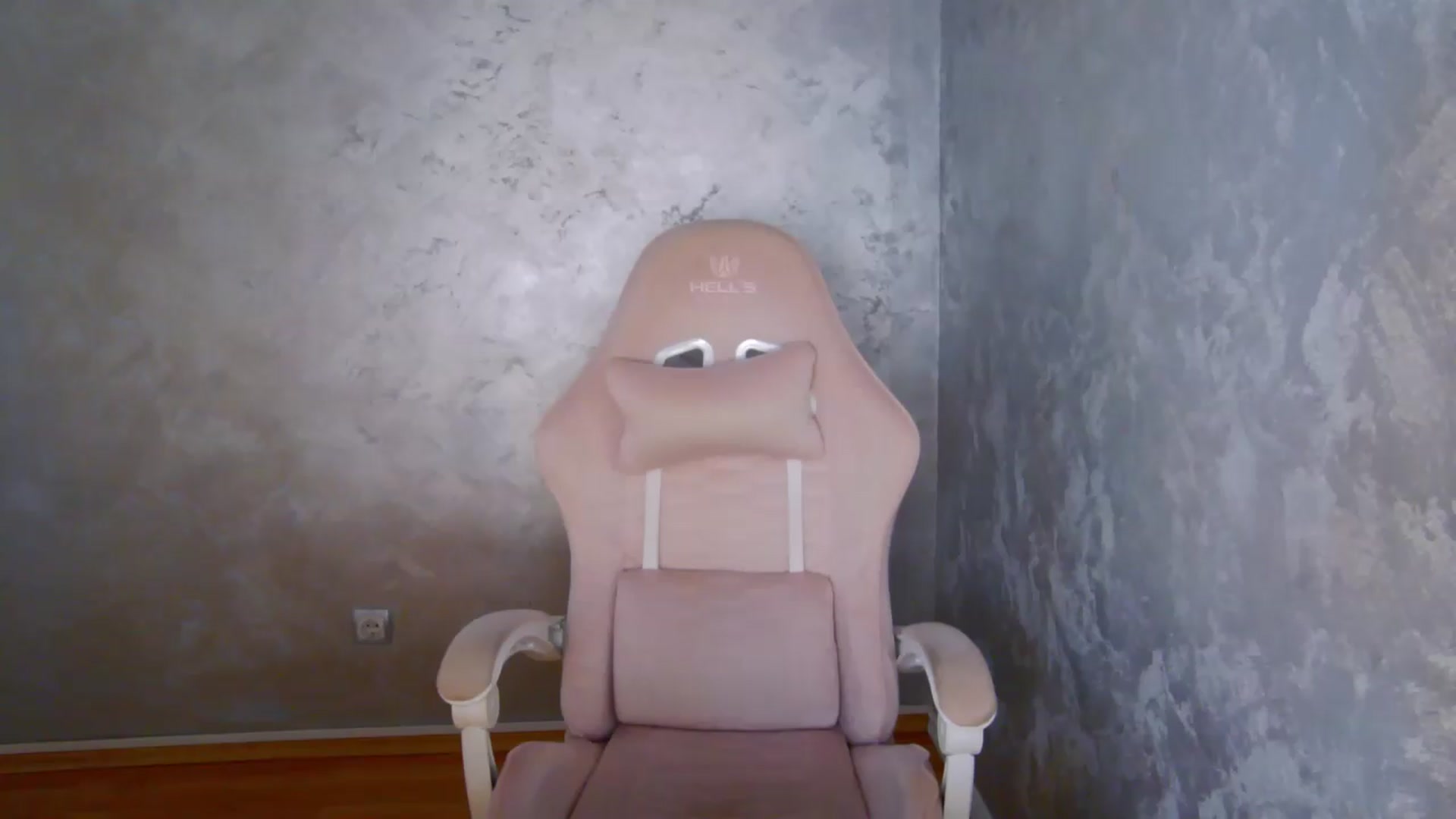 Gallery image thumbnail from meliiis_'s myfreecams stream on, 07/13/2026, 14:24 image 11 of 20
