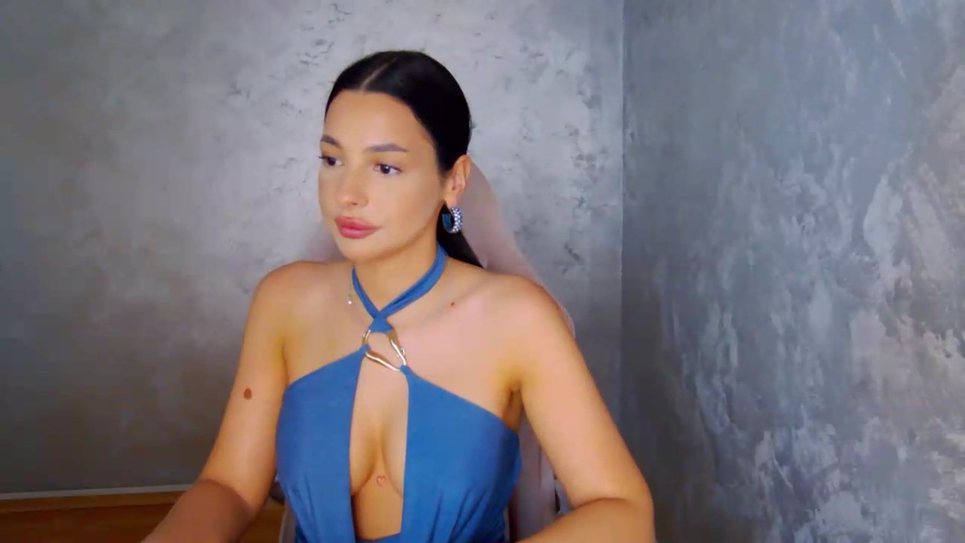Gallery image thumbnail from meliiis_'s myfreecams stream on, 07/13/2026, 14:24 image 8 of 20