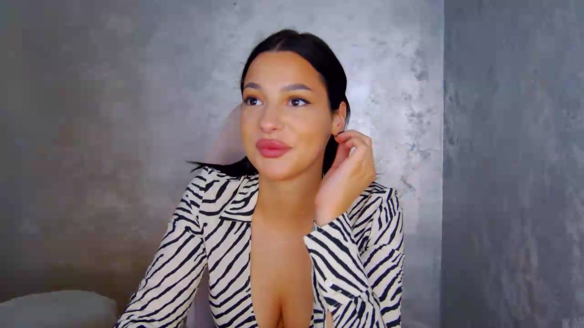 Gallery image thumbnail from meliiis_'s myfreecams stream on, 07/14/2026, 15:02 image 7 of 20