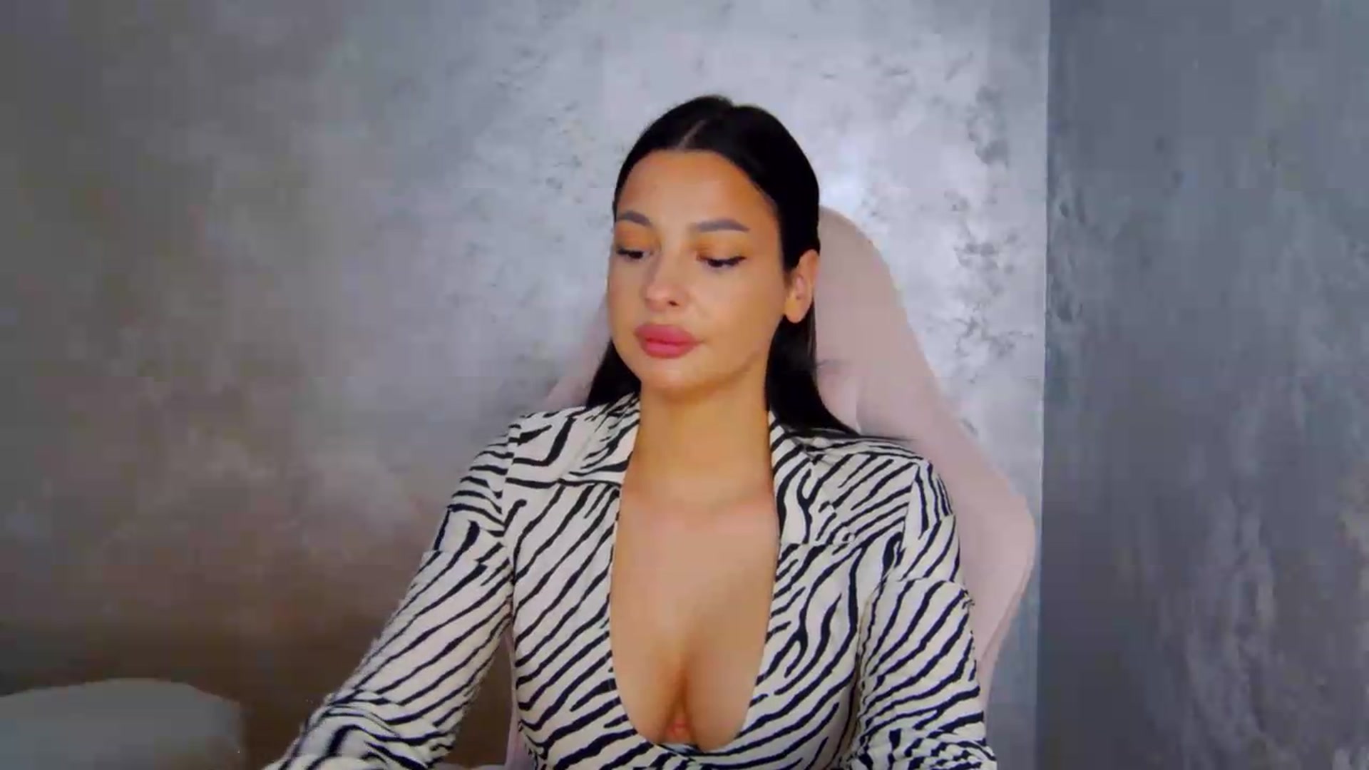 Gallery image thumbnail from meliiis_'s myfreecams stream on, 07/14/2026, 15:02 image 16 of 20