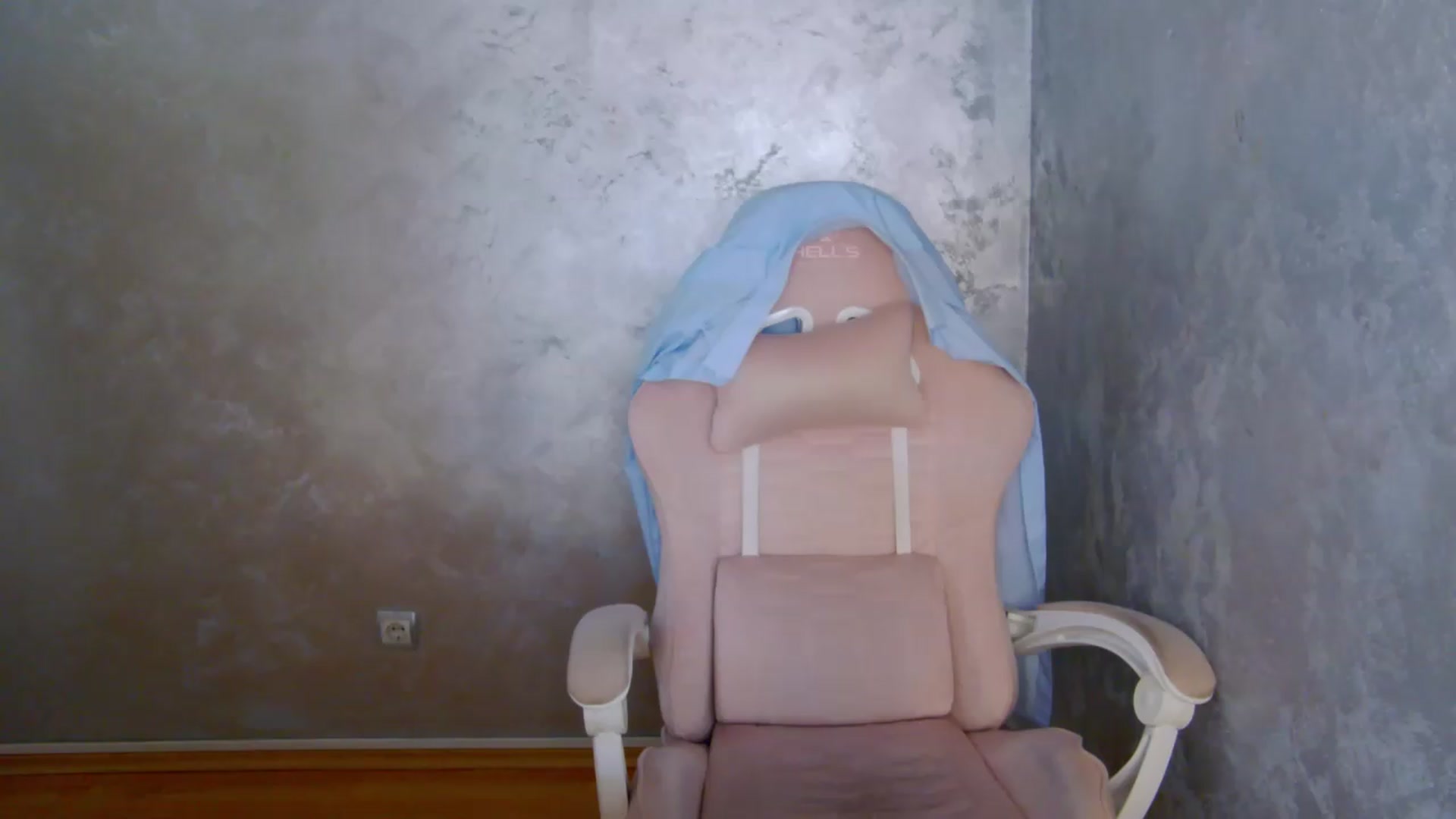 Gallery image thumbnail from meliiis_'s myfreecams stream on, 07/18/2026, 16:25 image 14 of 20