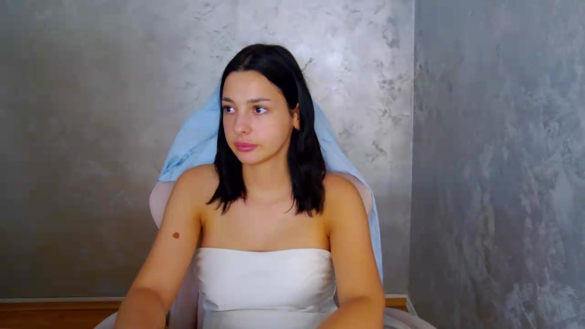 Gallery image thumbnail from meliiis_'s myfreecams stream on, 07/18/2026, 16:25 image 12 of 20