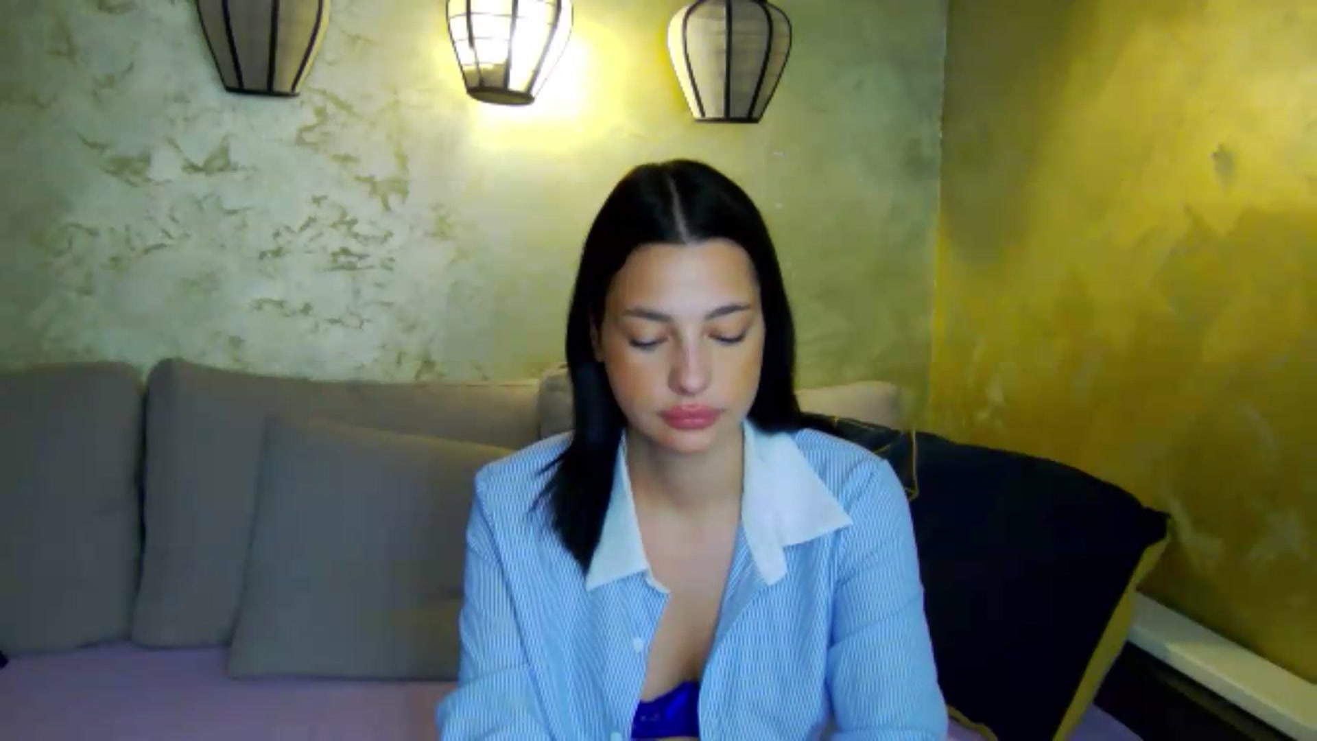 Gallery image thumbnail from meliiis_'s myfreecams stream on, 07/20/2026, 13:42 image 4 of 20