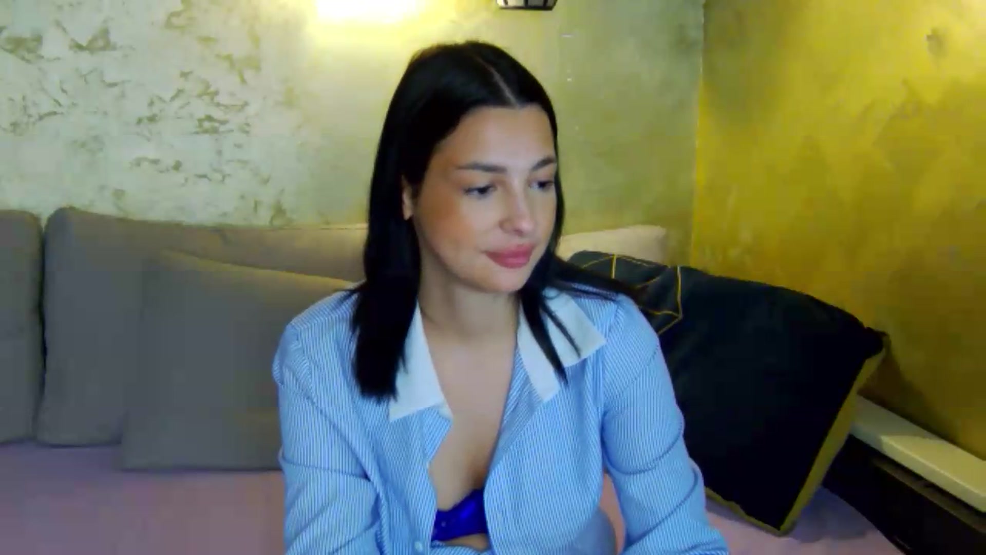 Gallery image thumbnail from meliiis_'s myfreecams stream on, 07/20/2026, 13:42 image 15 of 20