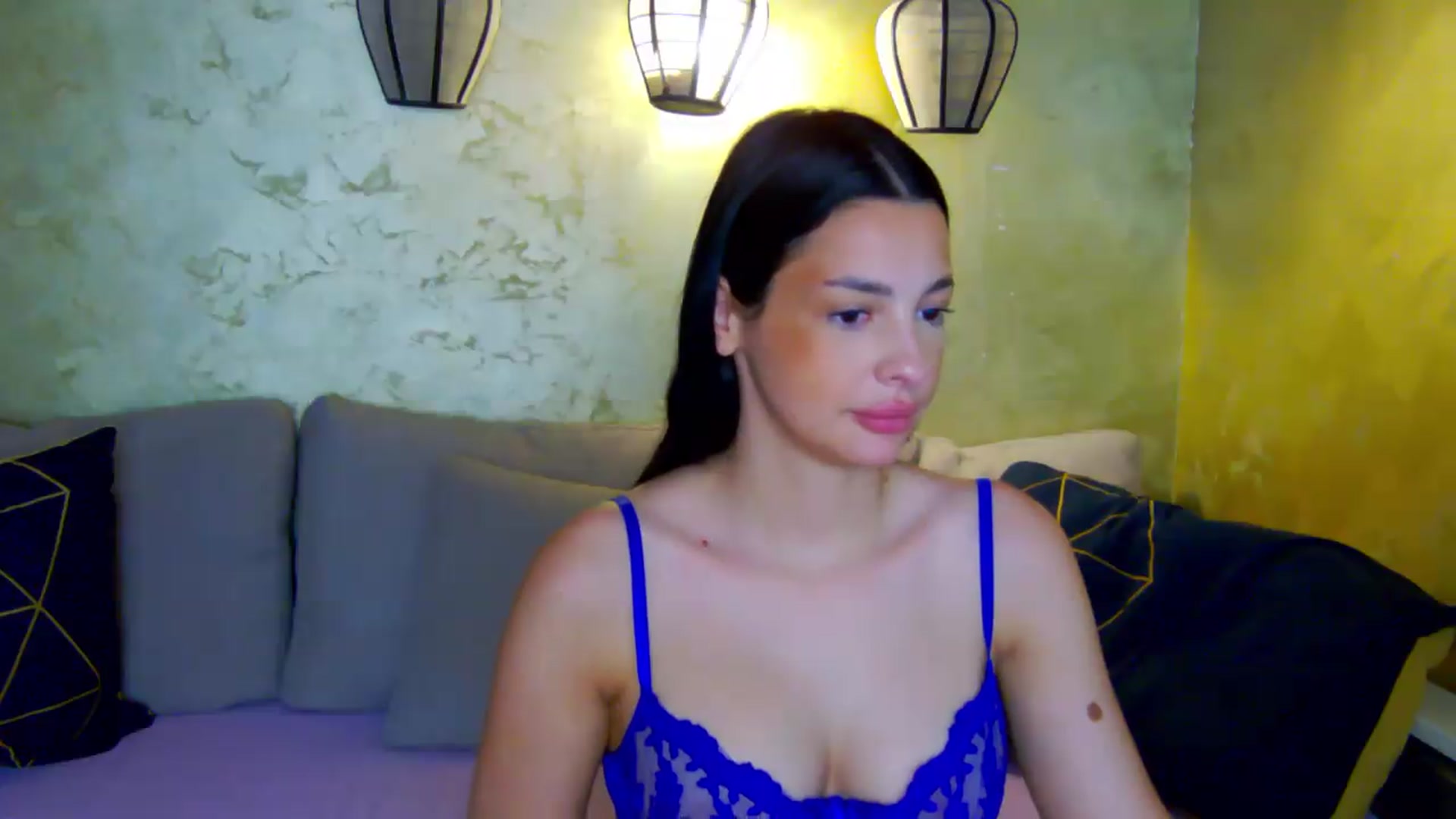 Gallery image thumbnail from meliiis_'s myfreecams stream on, 07/20/2026, 14:34 image 11 of 20