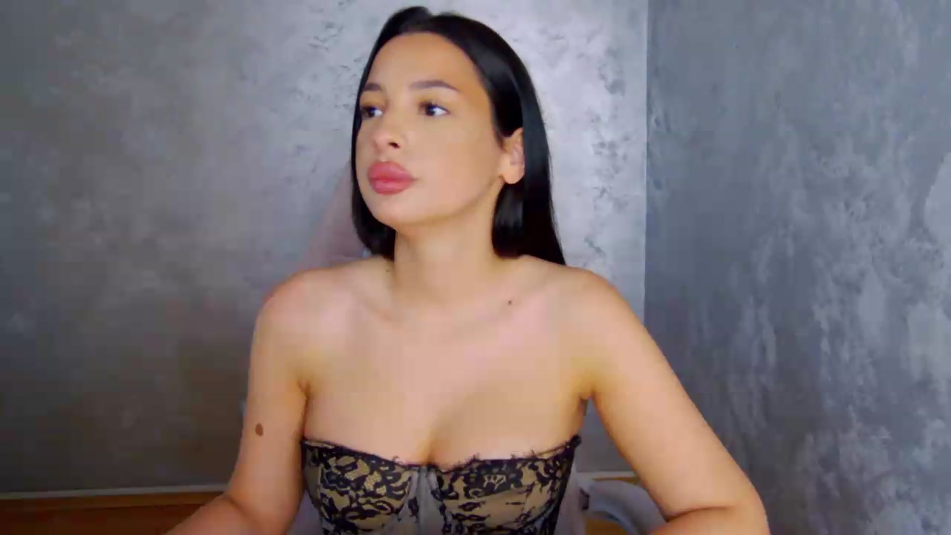 Gallery image thumbnail from meliiis_'s myfreecams stream on, 07/21/2026, 14:47 image 14 of 20