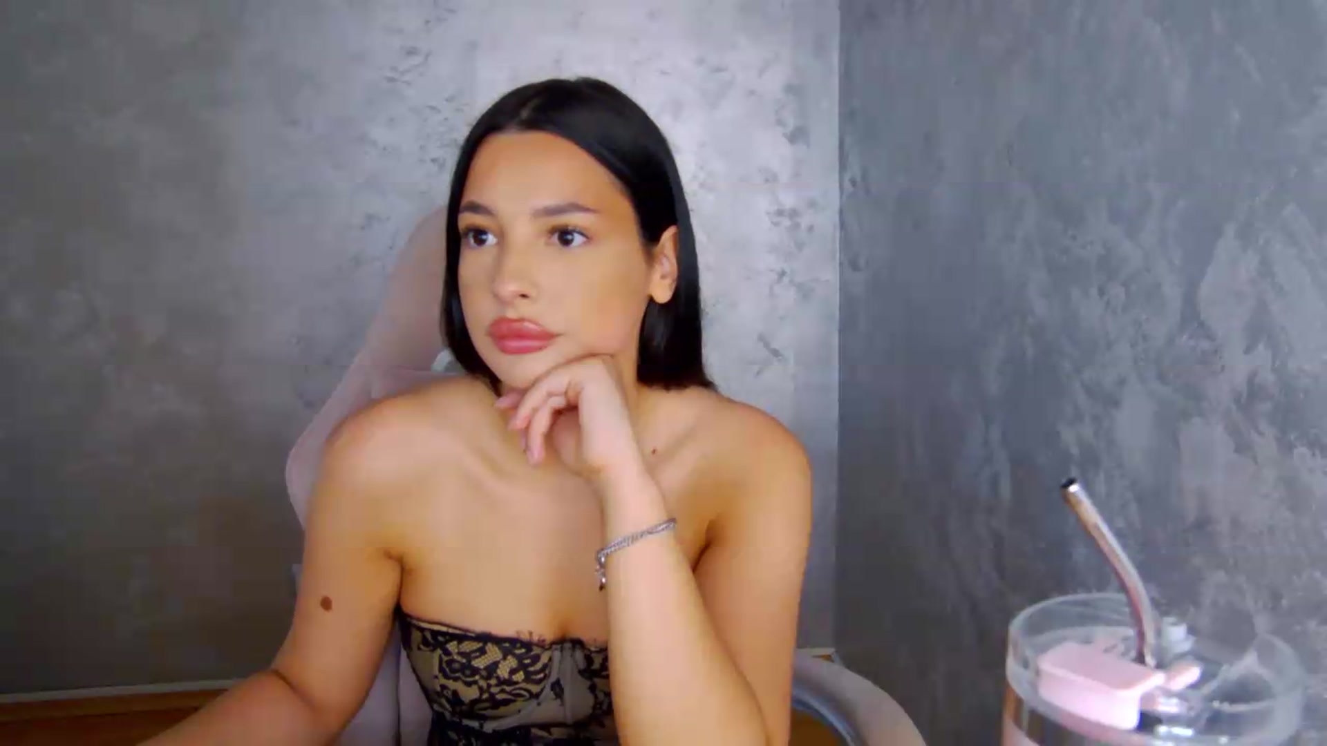 Gallery image thumbnail from meliiis_'s myfreecams stream on, 07/21/2026, 14:47 image 3 of 20