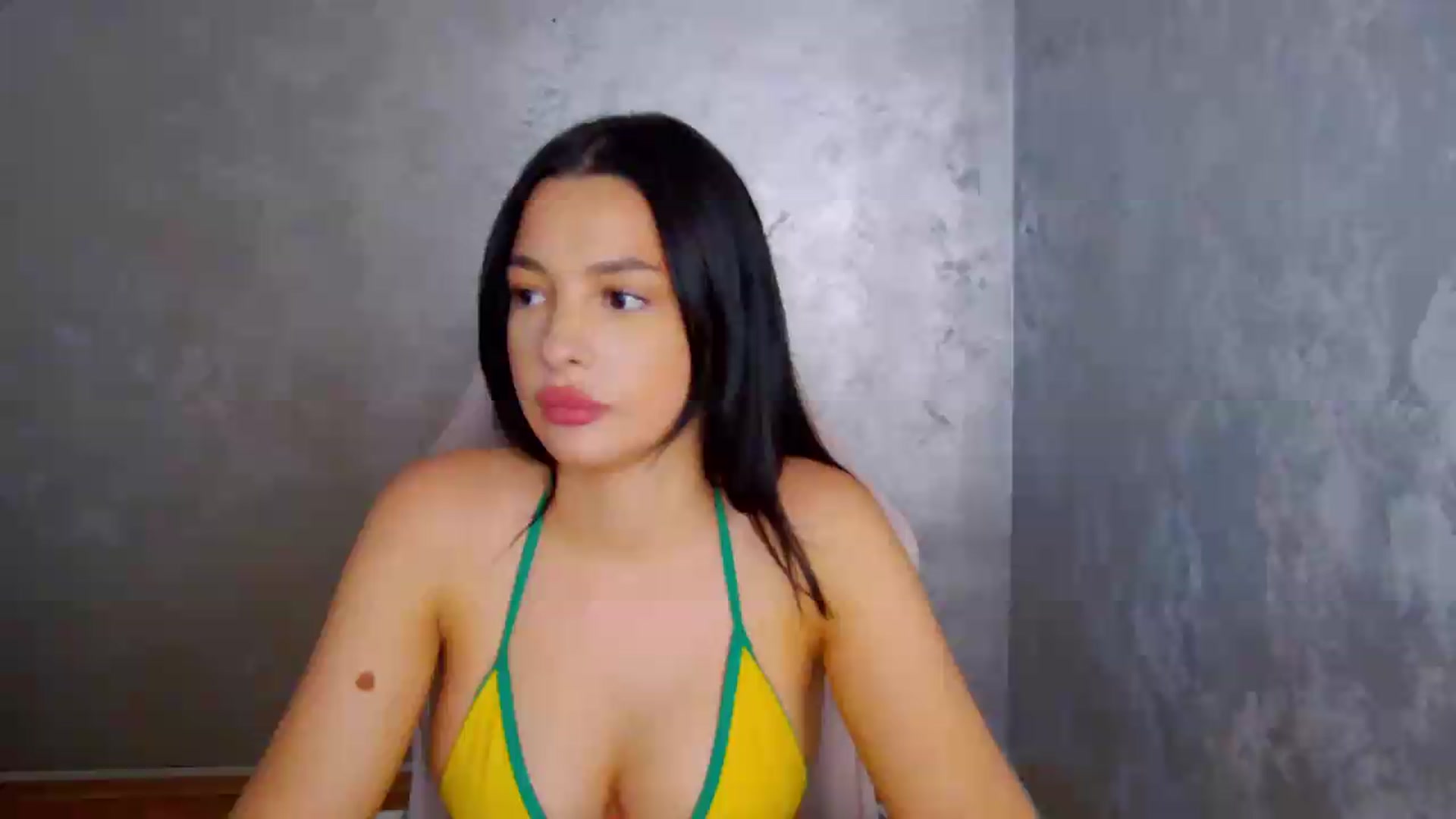 Gallery image thumbnail from meliiis_'s myfreecams stream on, 07/21/2026, 18:52 image 19 of 20