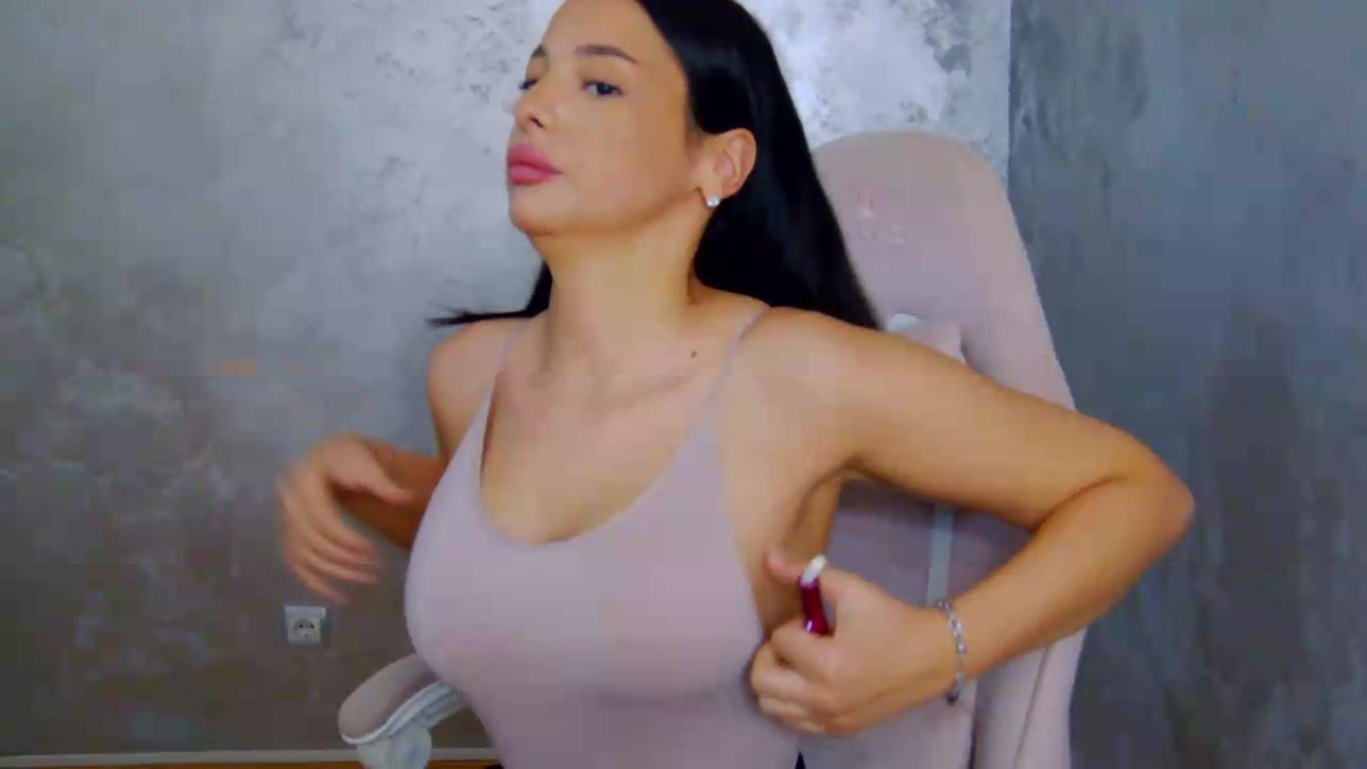 Gallery image thumbnail from meliiis_'s myfreecams stream on, 07/22/2026, 15:10 image 10 of 20