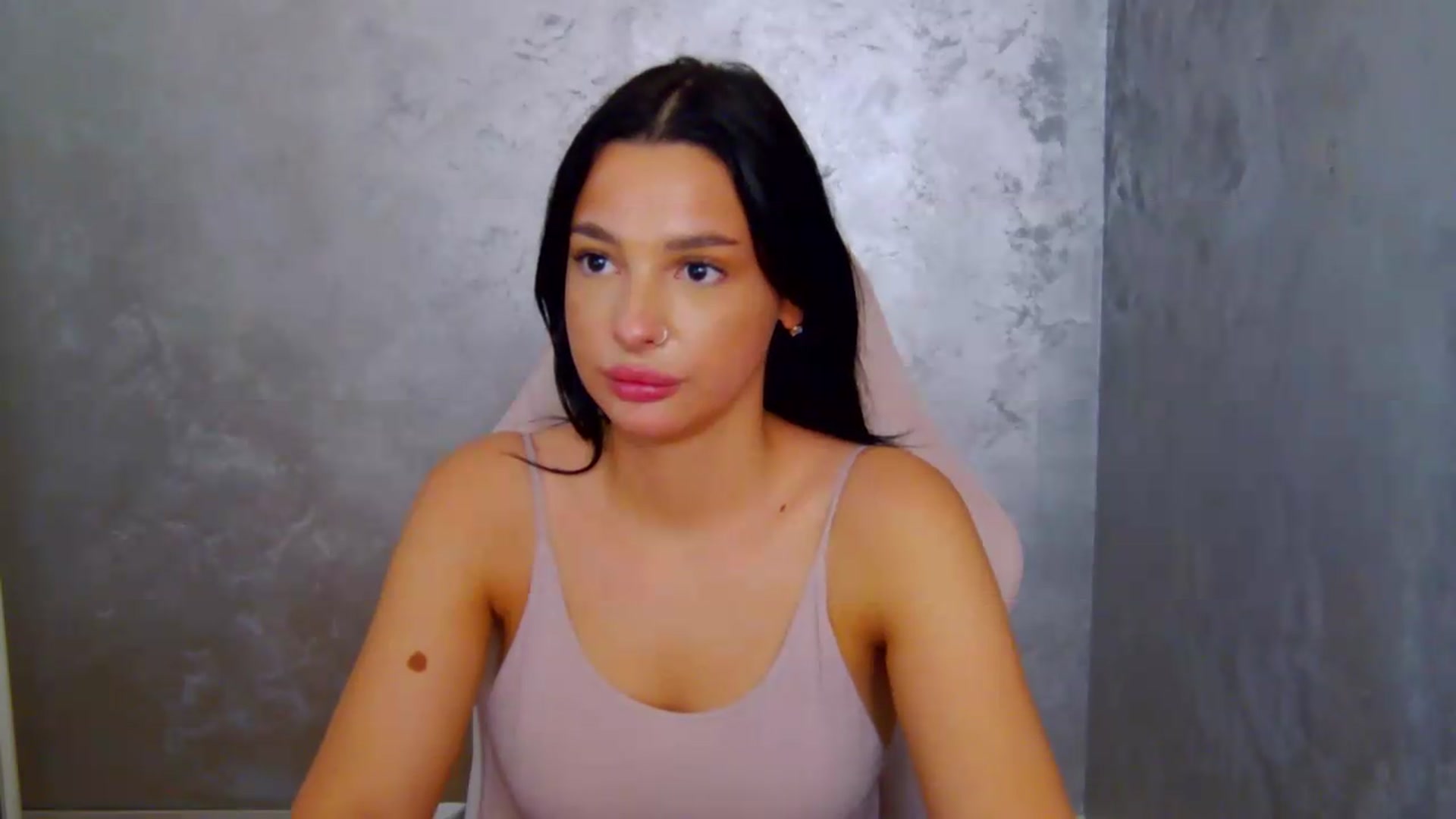 Gallery image thumbnail from meliiis_'s myfreecams stream on, 07/22/2026, 18:51 image 9 of 20