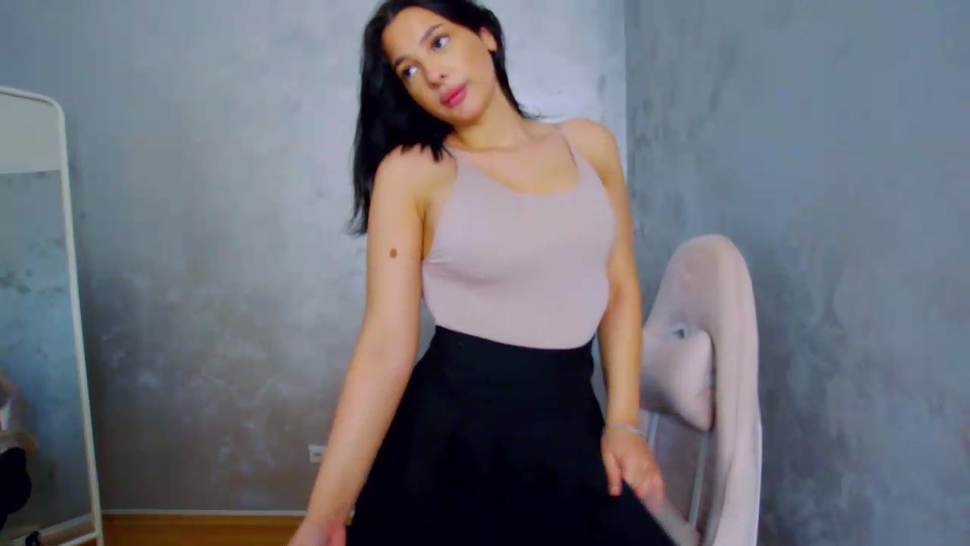 Gallery image thumbnail from meliiis_'s myfreecams stream on, 07/22/2026, 18:51 image 4 of 20