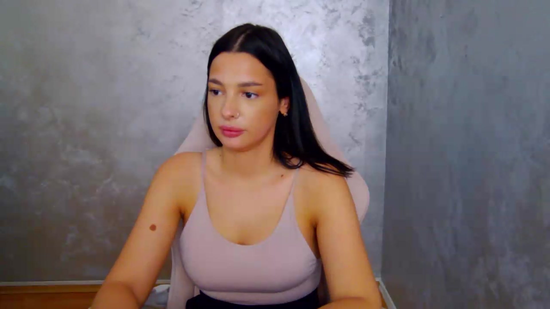 Gallery image thumbnail from meliiis_'s myfreecams stream on, 07/22/2026, 18:51 image 3 of 20