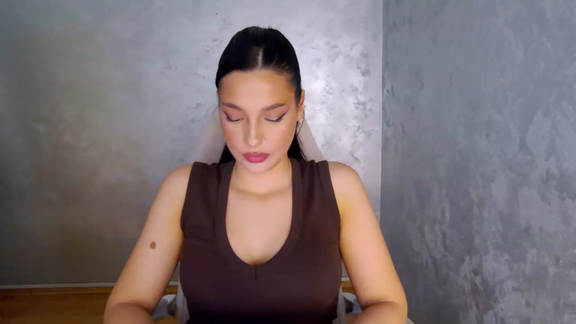 Gallery image thumbnail from meliiis_'s myfreecams stream on, 07/24/2026, 15:55 image 11 of 20