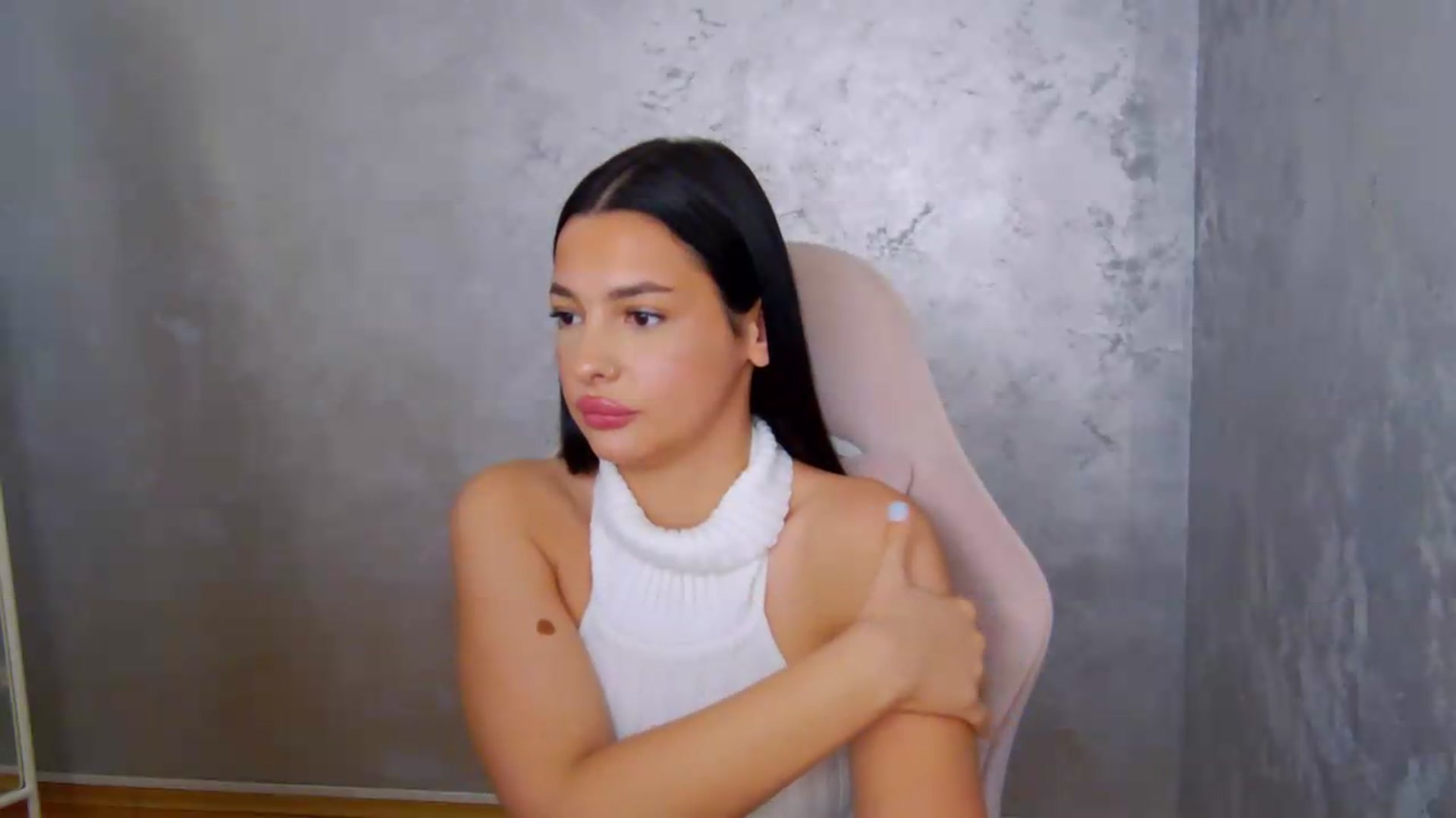 Gallery image thumbnail from meliiis_'s myfreecams stream on, 07/28/2026, 14:23 image 11 of 20