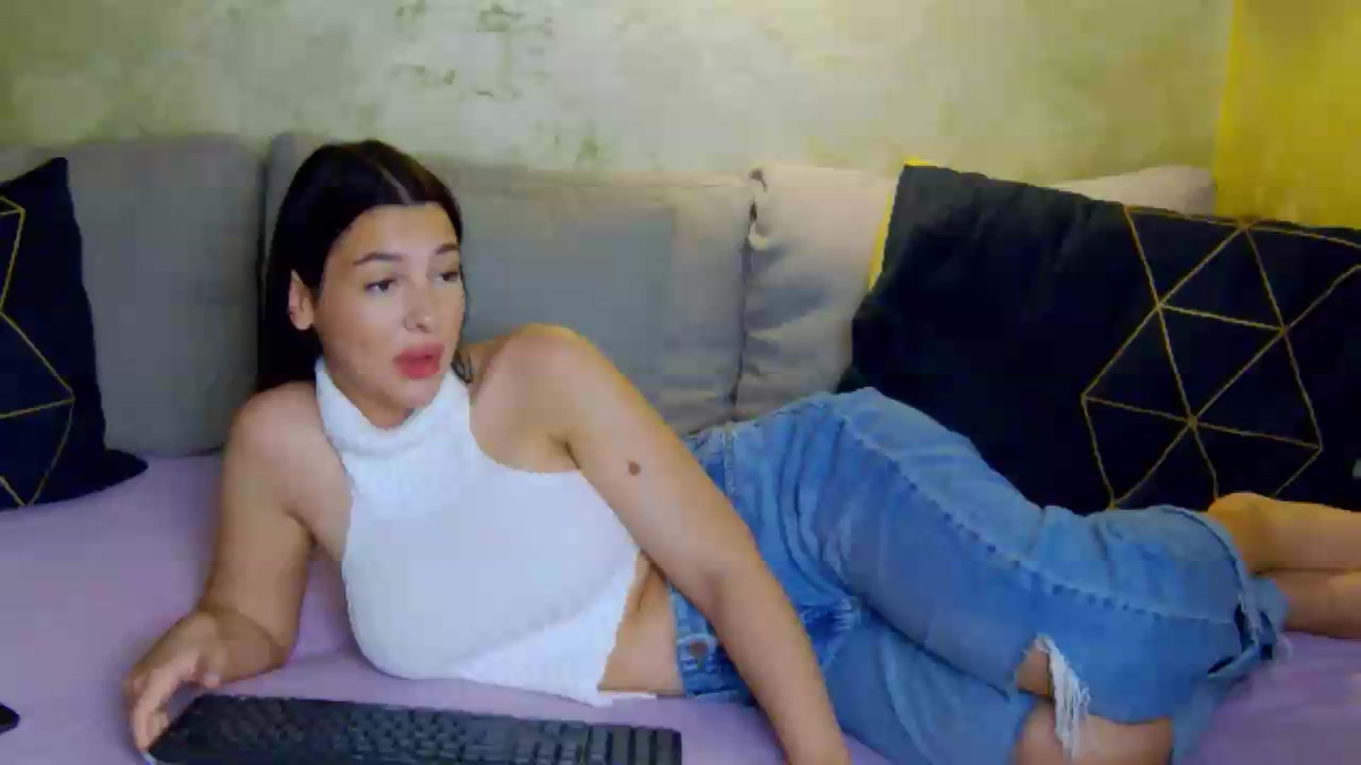 Gallery image thumbnail from meliiis_'s myfreecams stream on, 07/28/2026, 15:06 image 20 of 20