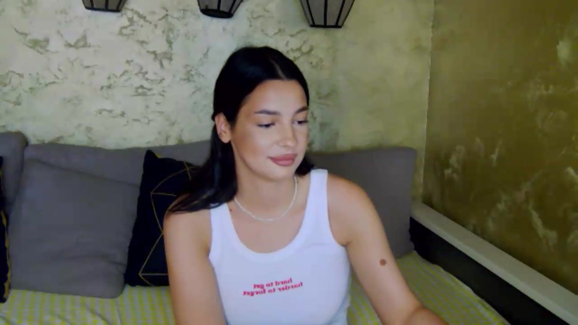 Gallery image thumbnail from meliiis_'s myfreecams stream on, 08/03/2026, 14:58 image 4 of 20