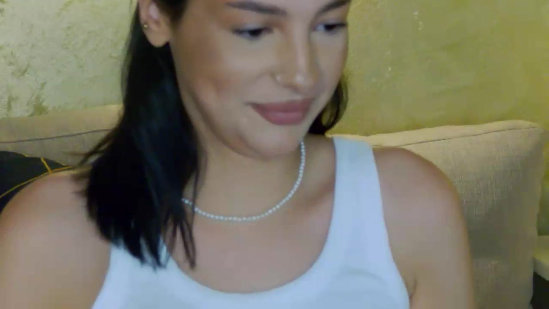 Gallery image thumbnail from meliiis_'s myfreecams stream on, 08/03/2026, 14:58 image 9 of 20