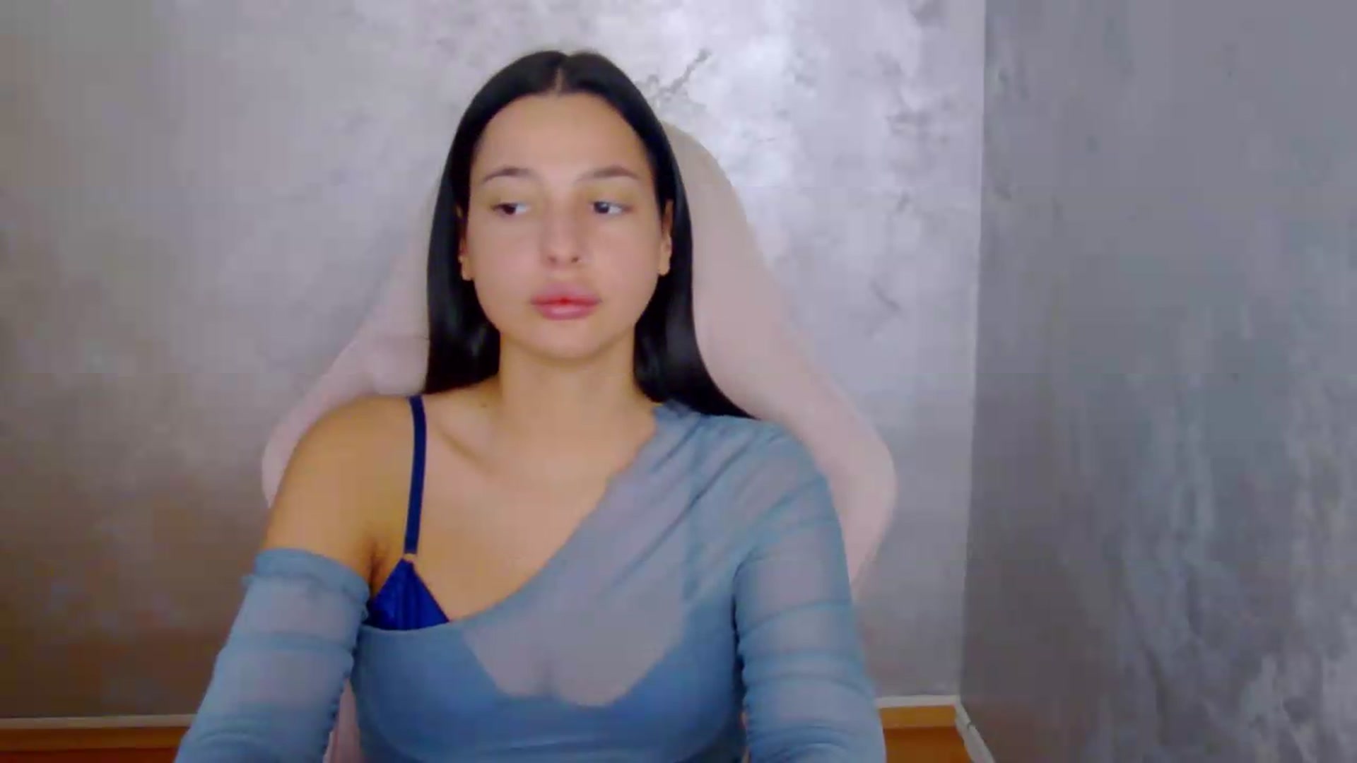 Gallery image thumbnail from meliiis_'s myfreecams stream on, 08/14/2026, 14:59 image 6 of 20