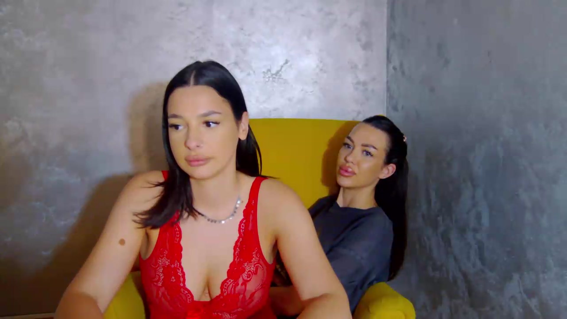Gallery image thumbnail from meliiis_'s myfreecams stream on, 08/28/2026, 14:36 image 5 of 20