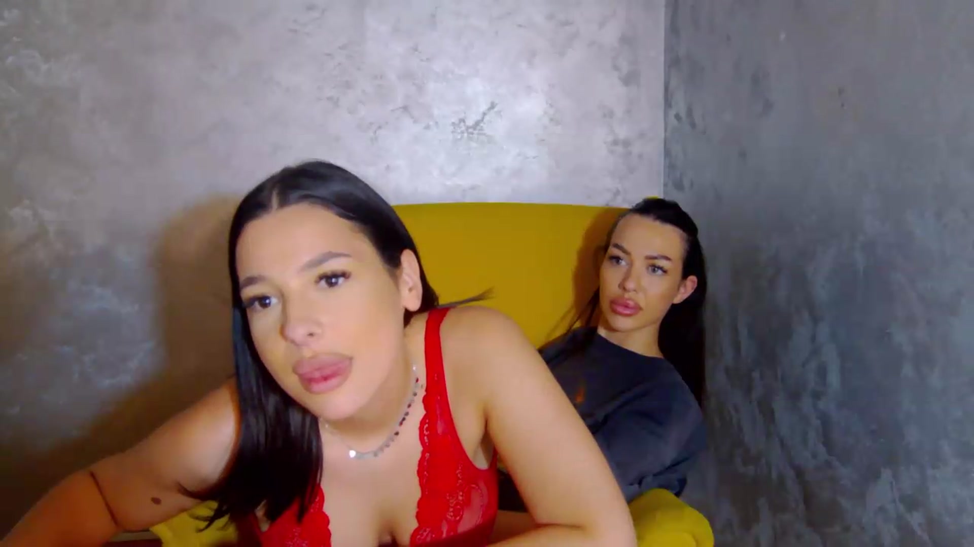 Gallery image thumbnail from meliiis_'s myfreecams stream on, 08/28/2026, 14:36 image 7 of 20