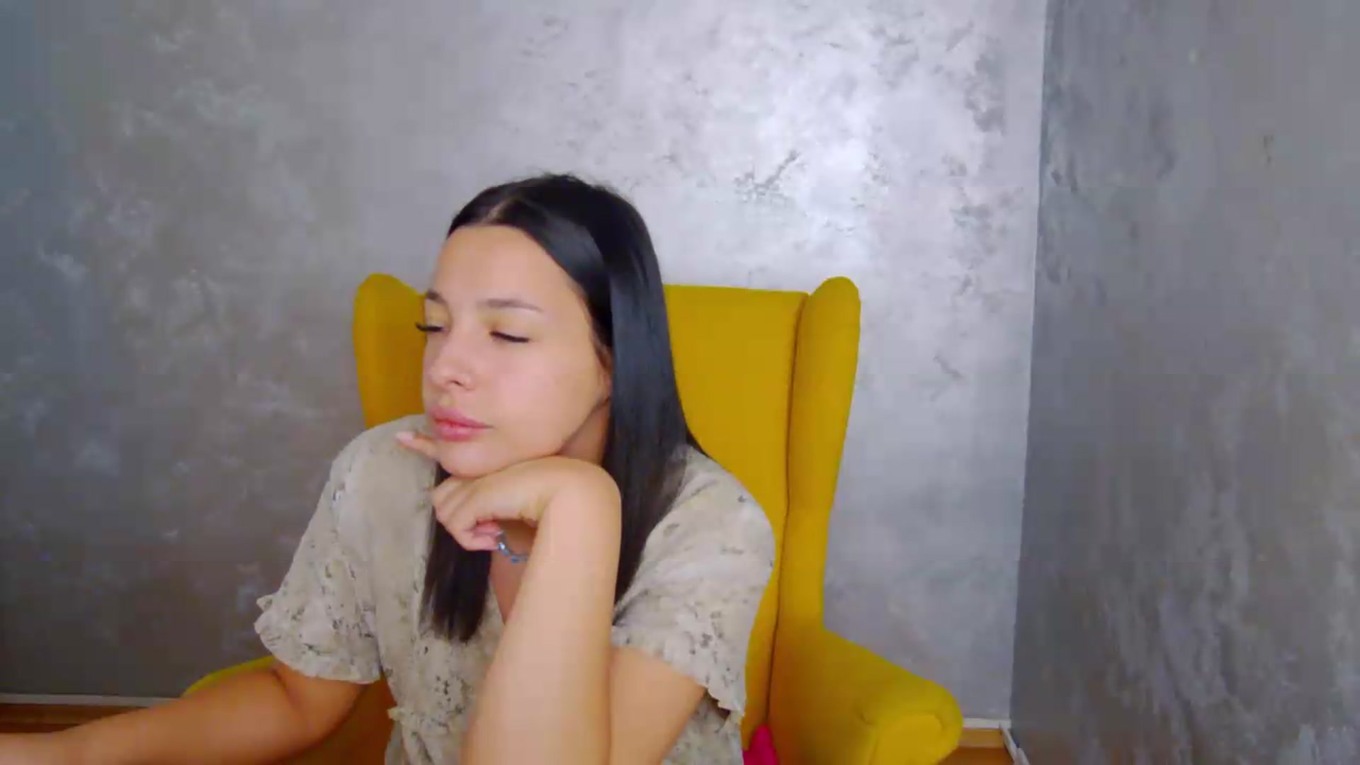 Gallery image thumbnail from meliiis_'s myfreecams stream on, 08/29/2026, 11:52 image 13 of 20