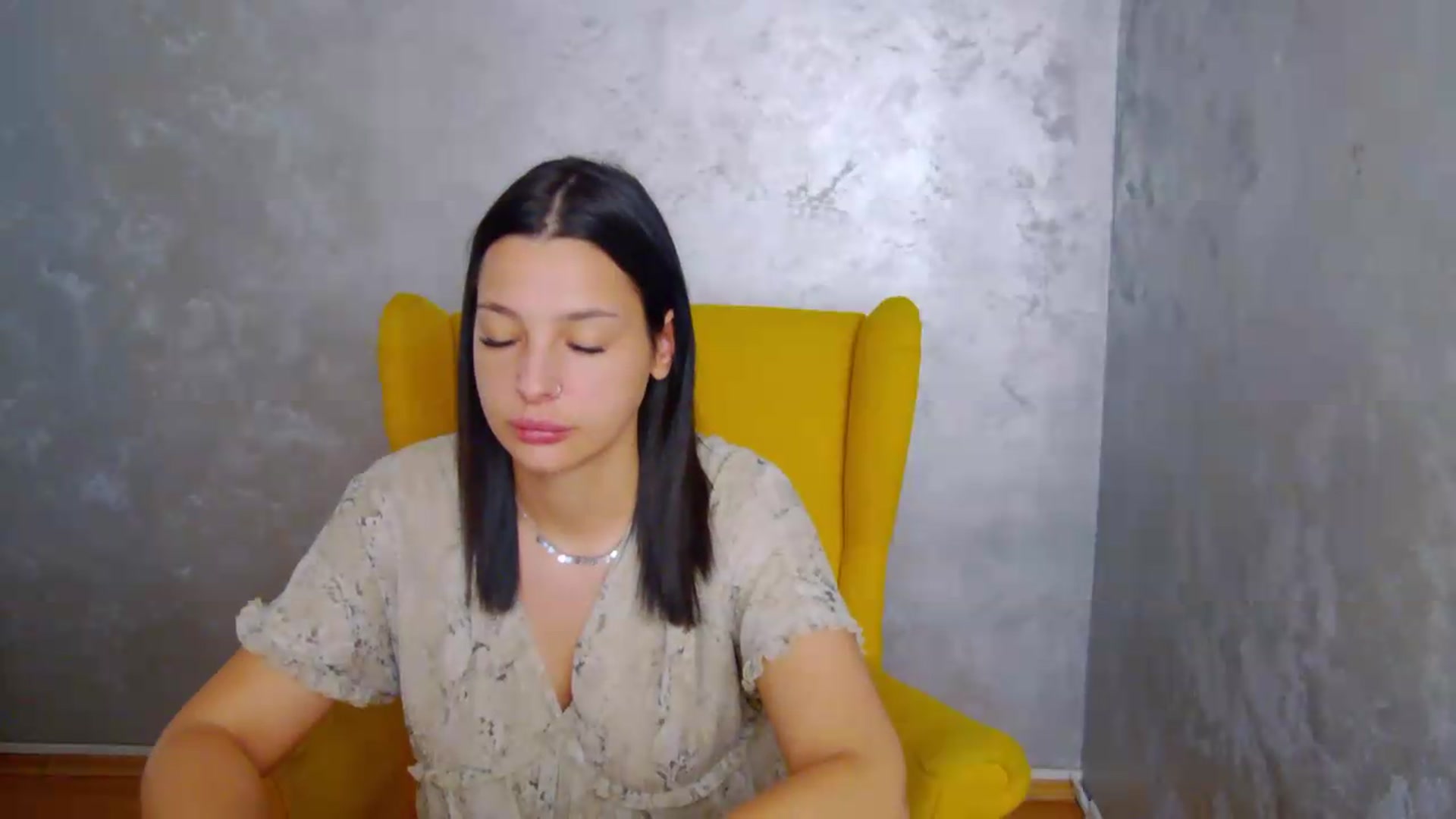 Gallery image thumbnail from meliiis_'s myfreecams stream on, 08/29/2026, 11:52 image 15 of 20