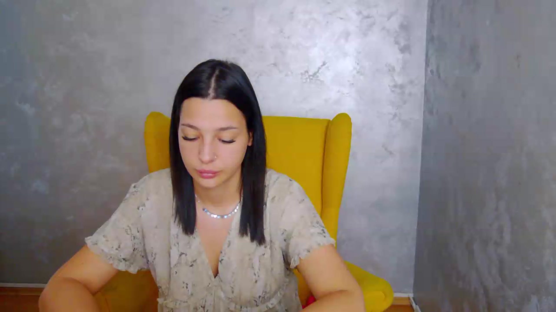 Gallery image thumbnail from meliiis_'s myfreecams stream on, 08/29/2026, 11:52 image 11 of 20