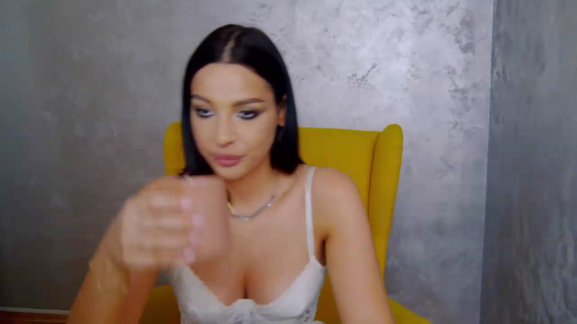 Gallery image thumbnail from meliiis_'s myfreecams stream on, 08/31/2026, 13:56 image 2 of 20