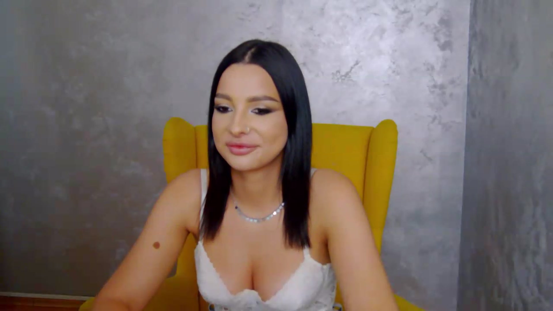 Gallery image thumbnail from meliiis_'s myfreecams stream on, 08/31/2026, 13:56 image 7 of 20