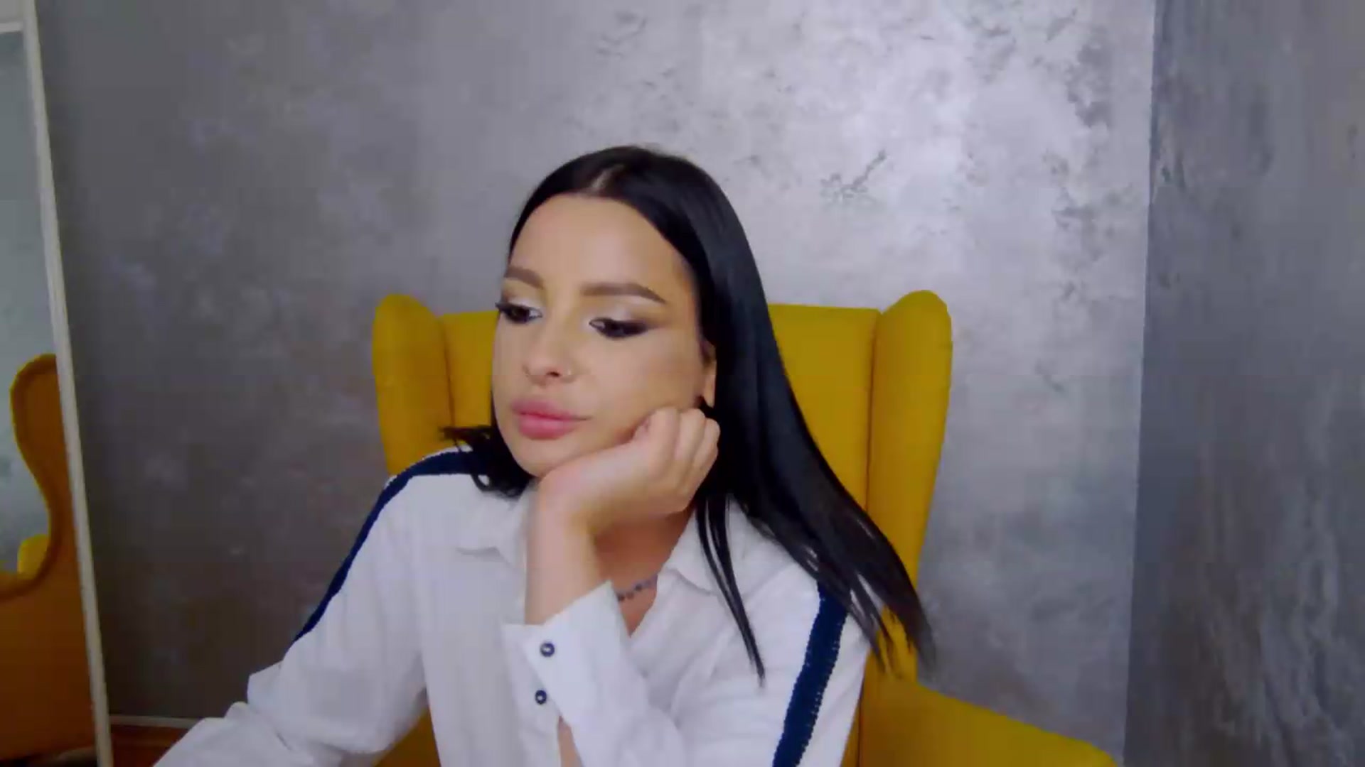 Gallery image thumbnail from meliiis_'s myfreecams stream on, 08/31/2026, 18:03 image 20 of 20
