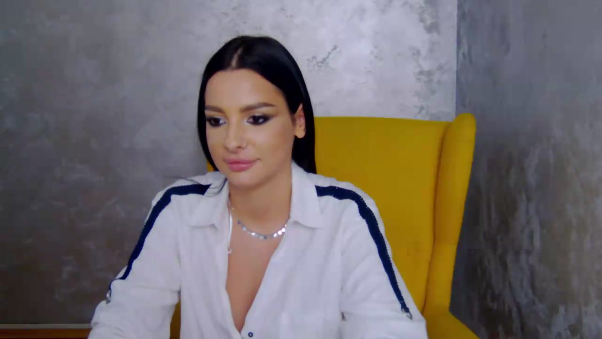 Gallery image thumbnail from meliiis_'s myfreecams stream on, 08/31/2026, 18:03 image 3 of 20