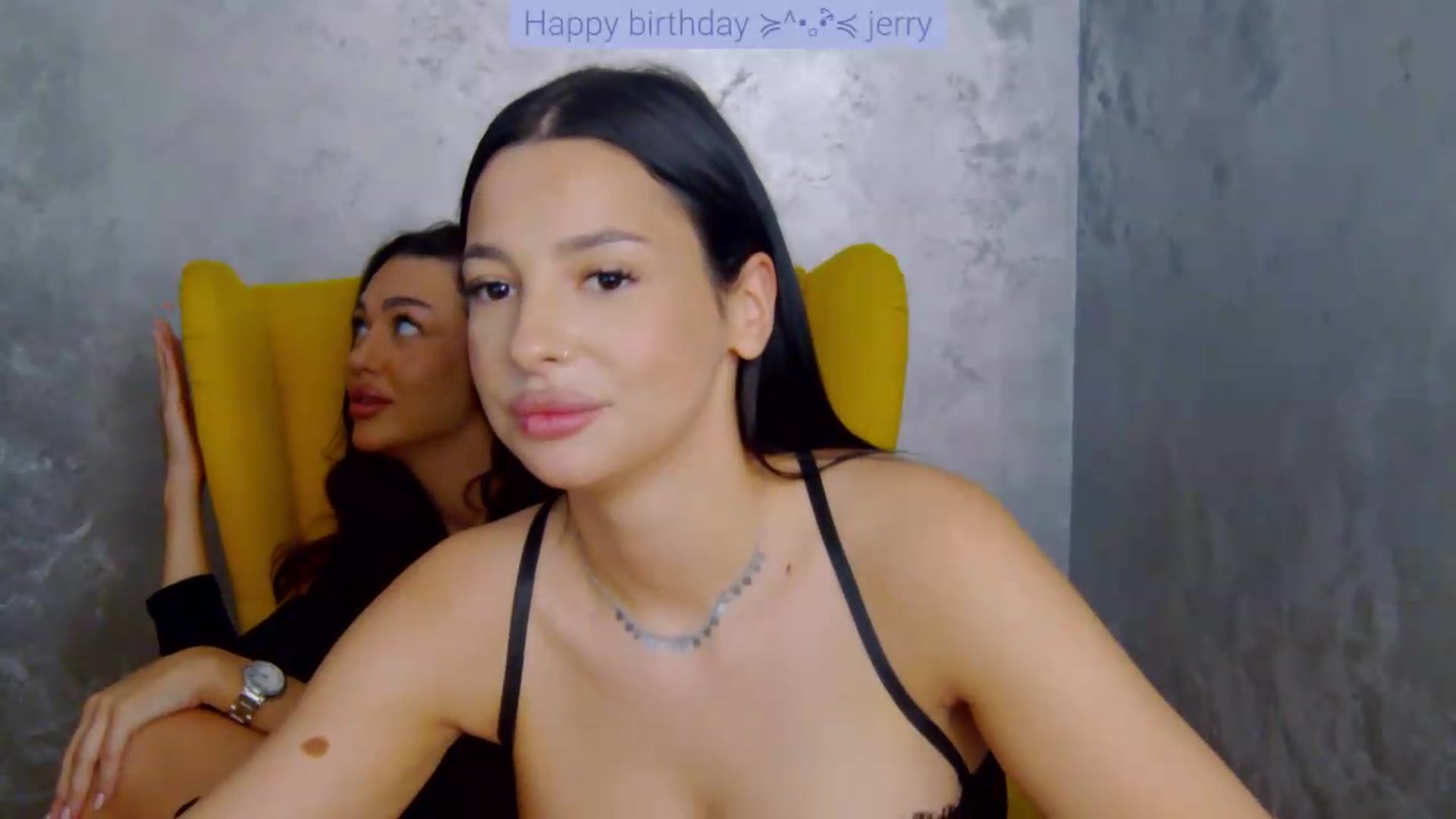 Gallery image thumbnail from meliiis_'s myfreecams stream on, 09/02/2026, 12:26 image 14 of 20